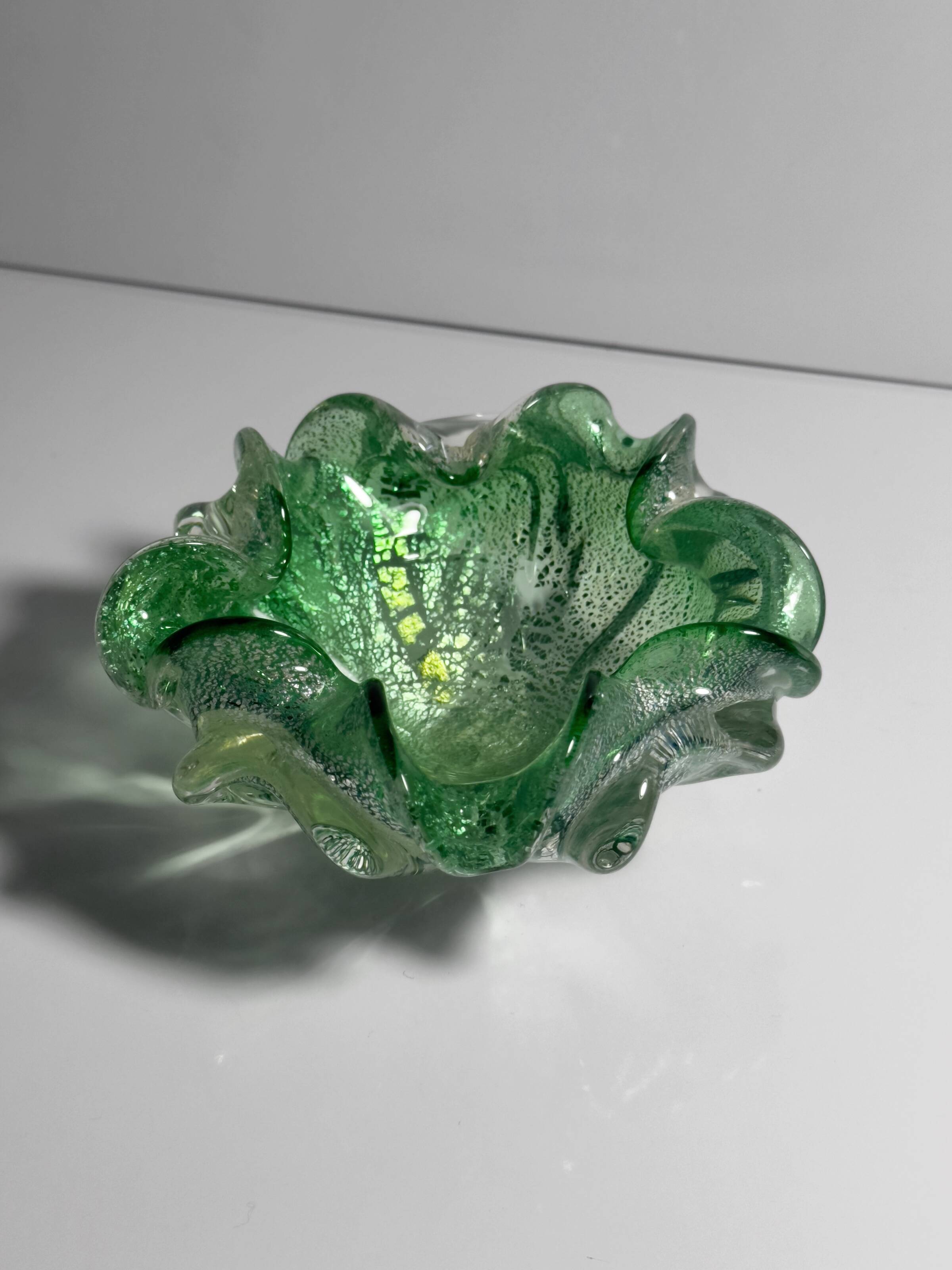 Green Silver leaf particles ash tray by Barovier Toso Murano