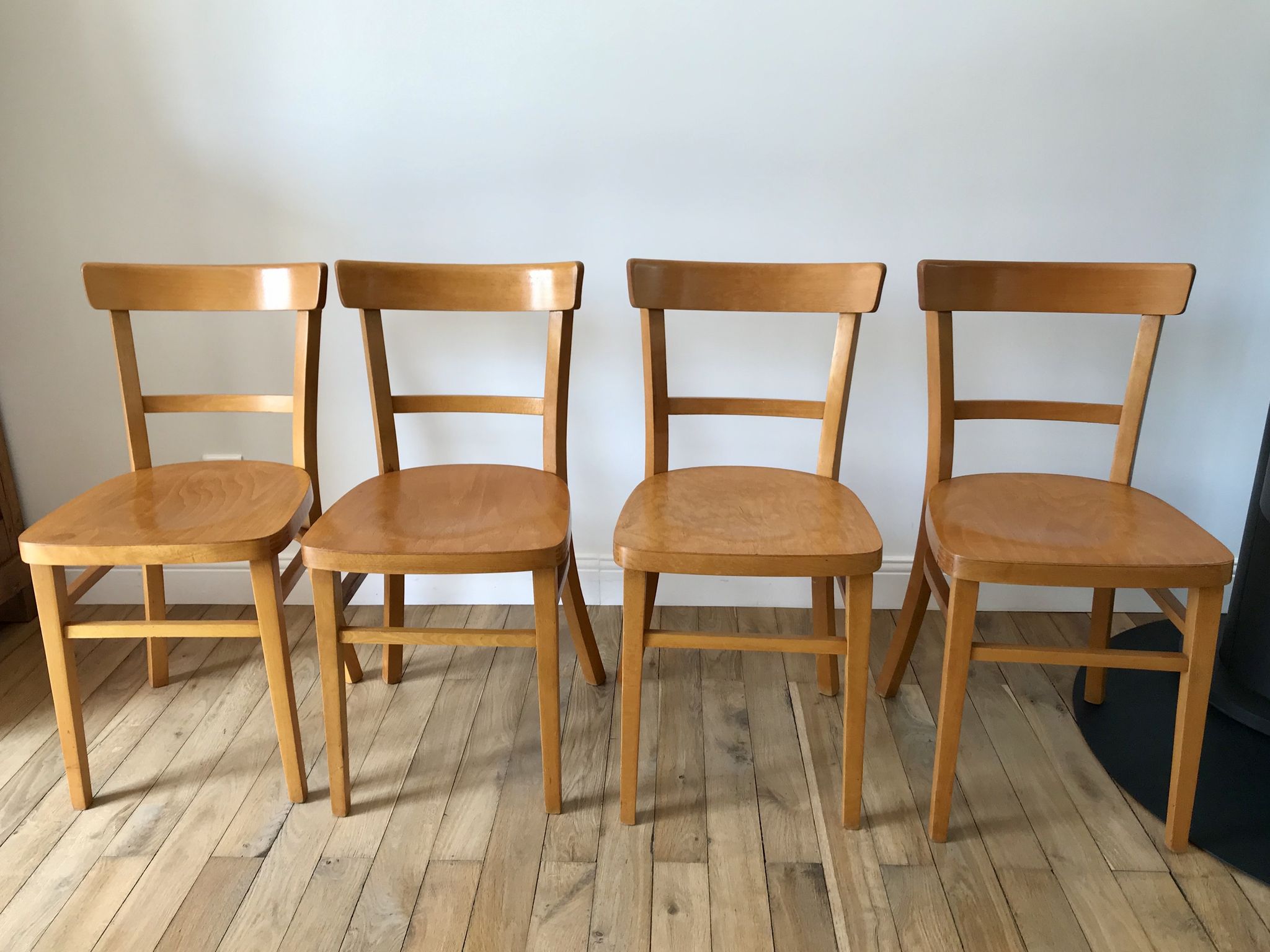 set of 4 Thonet bistro chairs in curved wood honey Mid-Century 50s