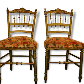 2 chaises en bois doré