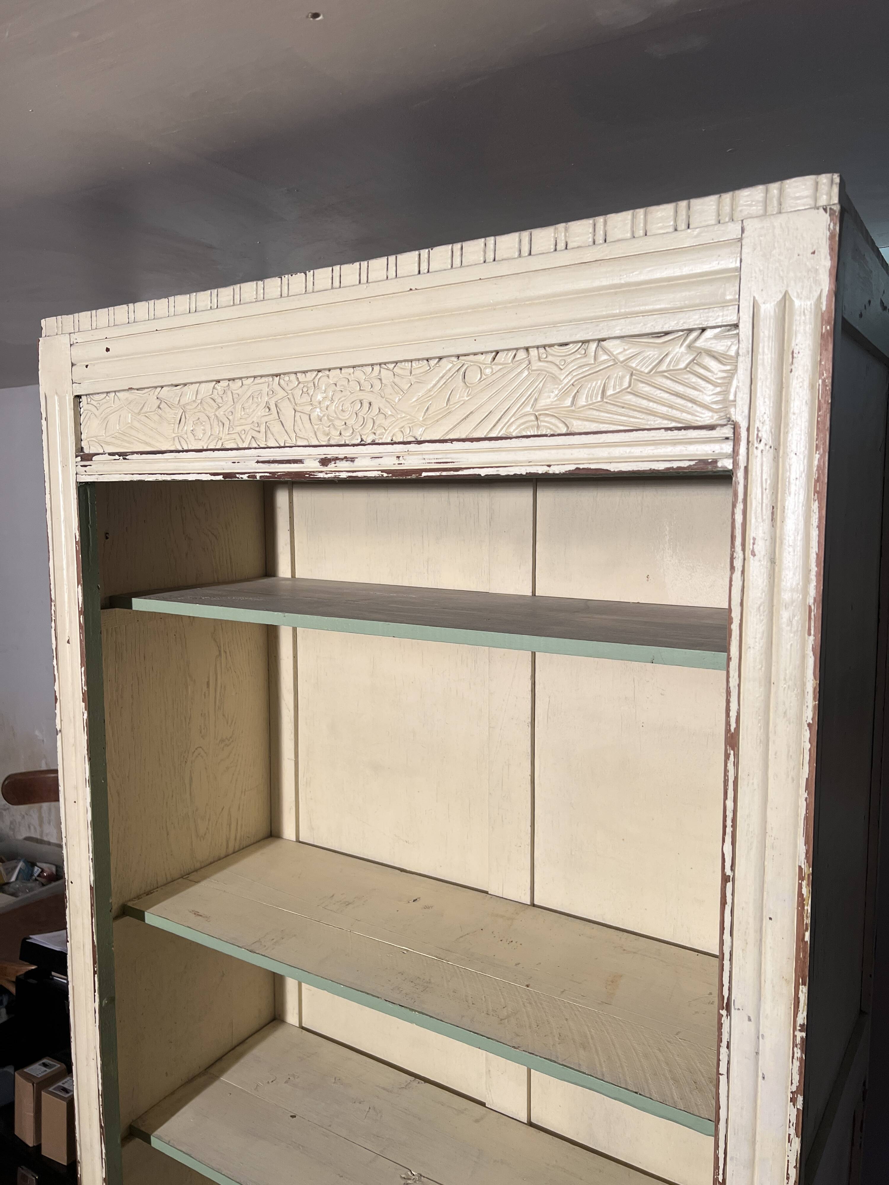Bibliothèque en bois vintage