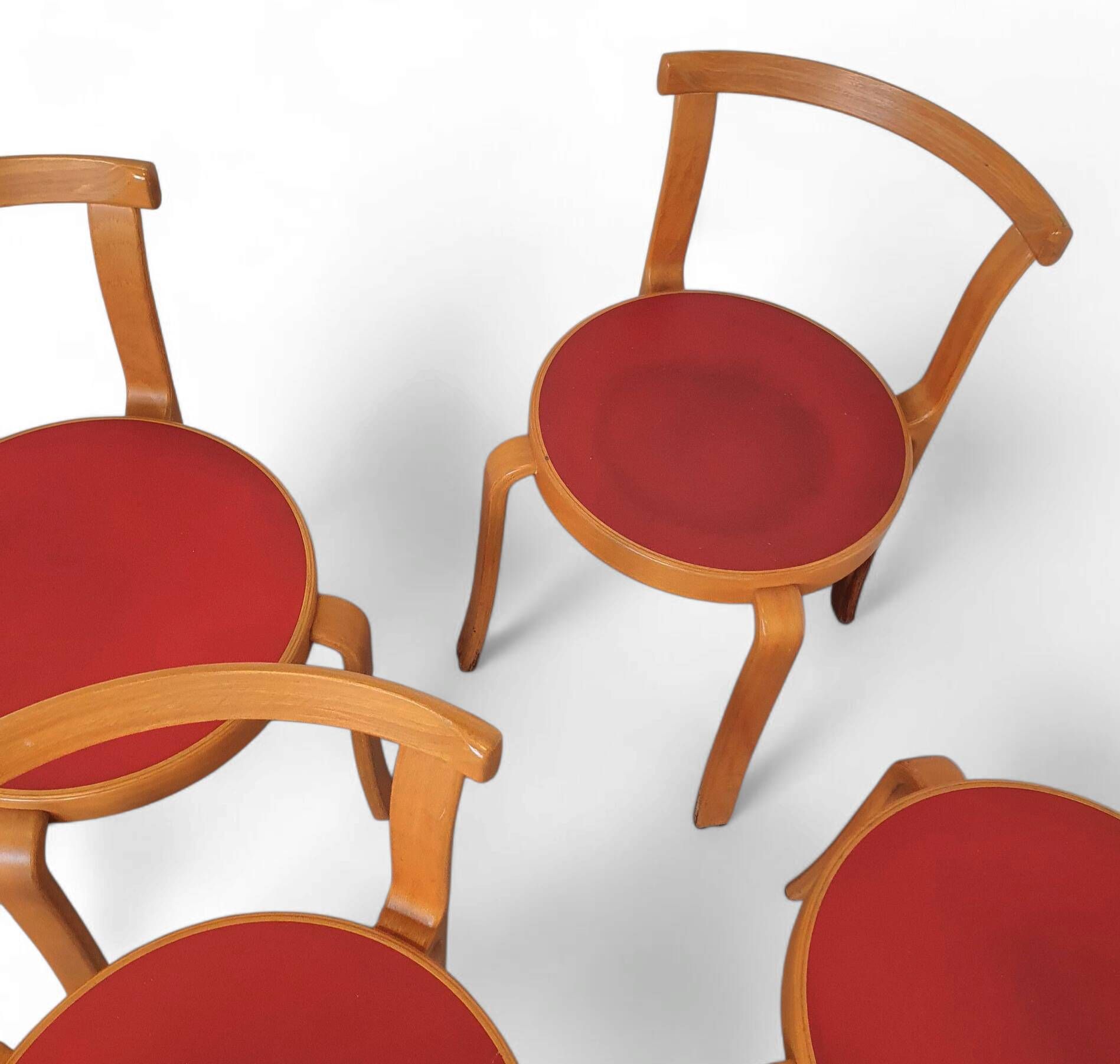 Set of 4 Danish Magnus Olesen Series 8000 Dining Chairs by Thygesen & Soren