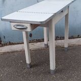 Table de cuisine vintage