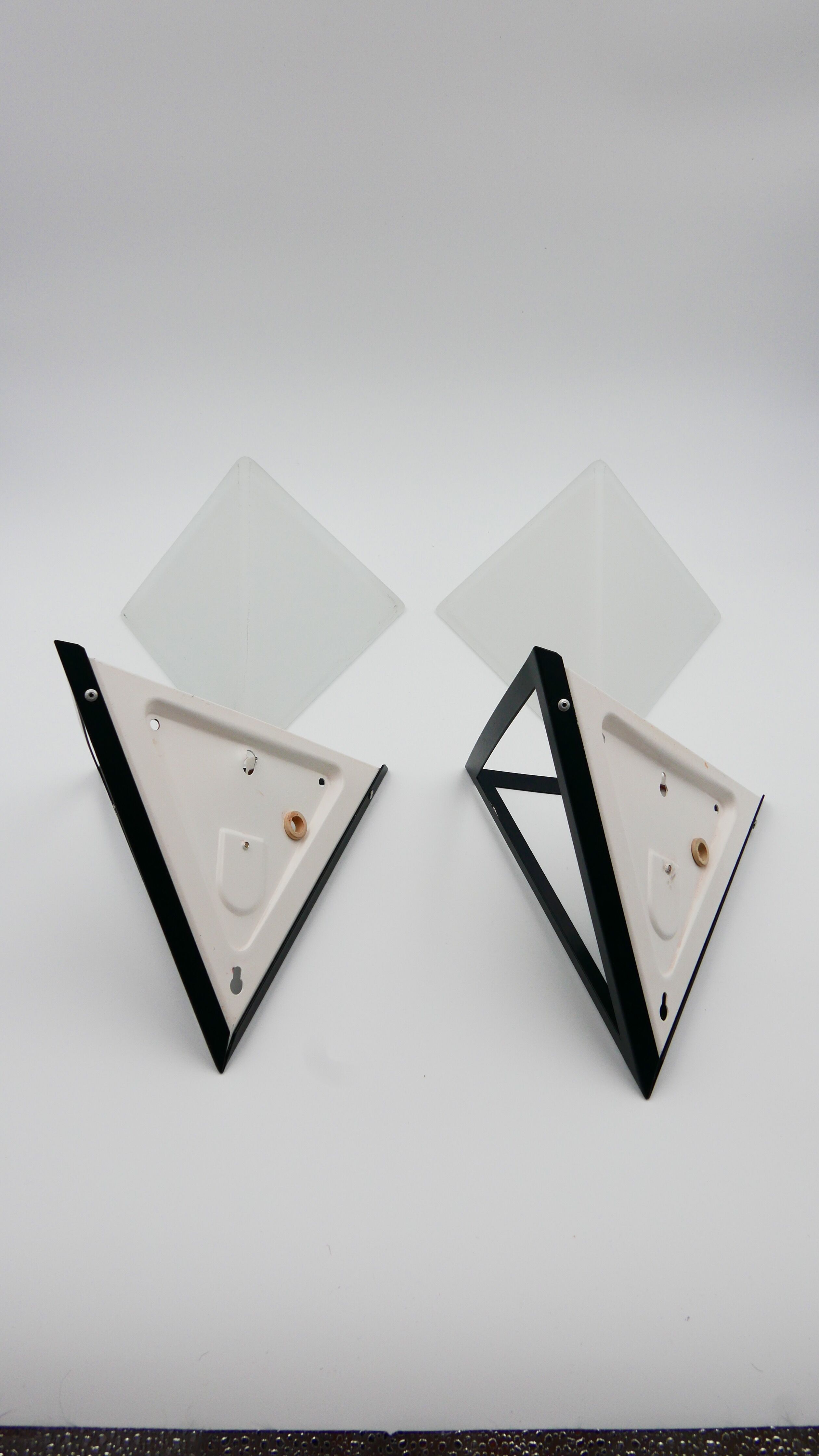 Pair of glass and tap Limburg wall appliques