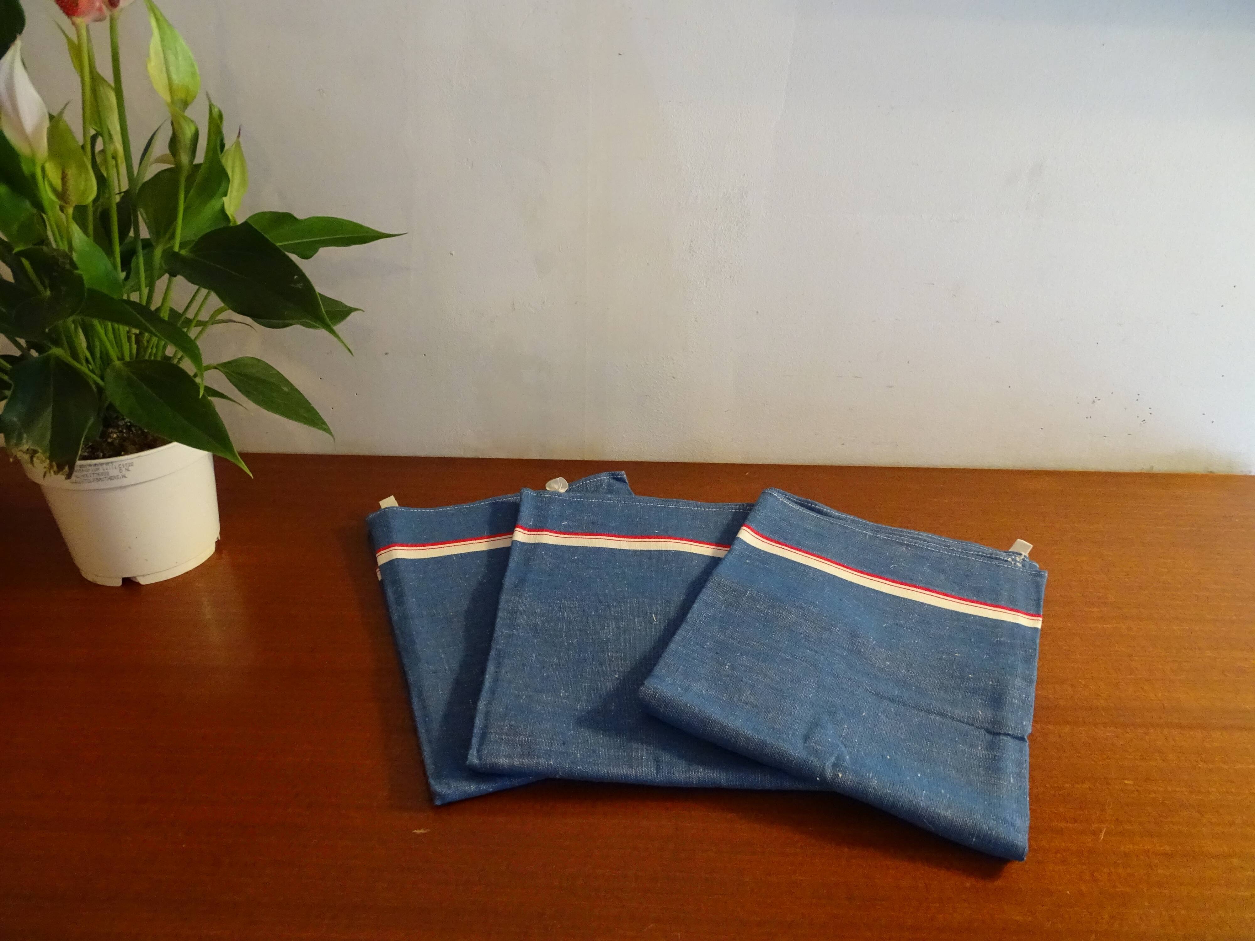 3 linen tea towels with old litters 75 x 55