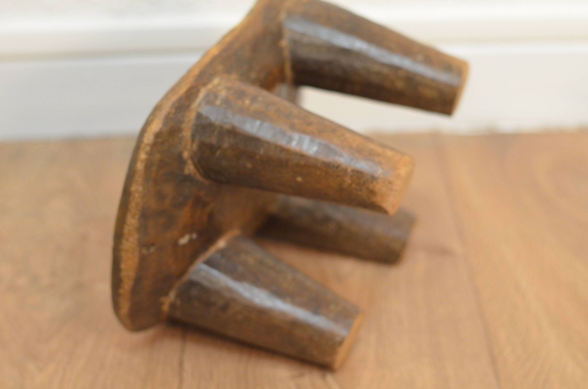 Senufo stool