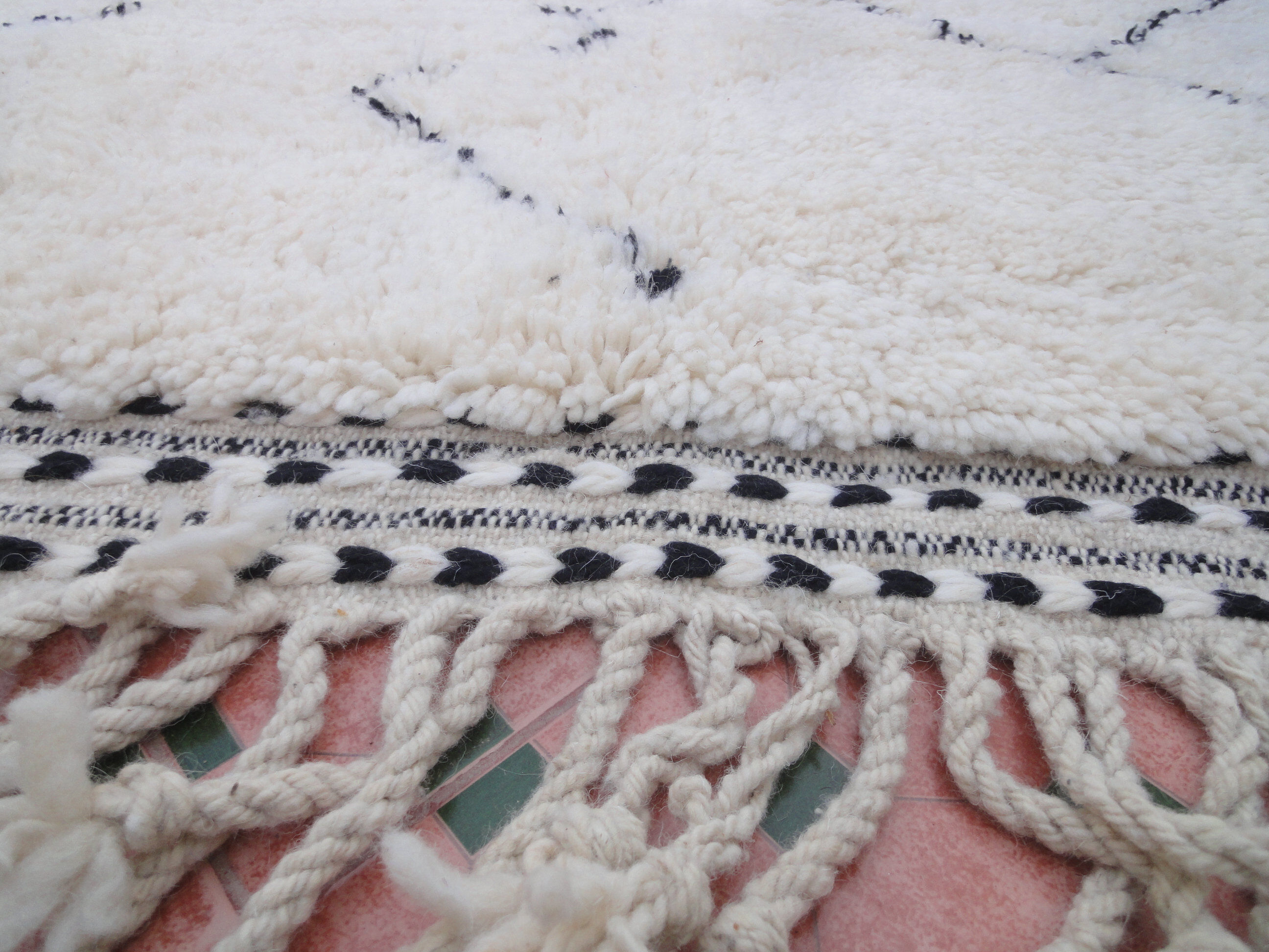 Carpet Beni Ourain 335 x 248 cm