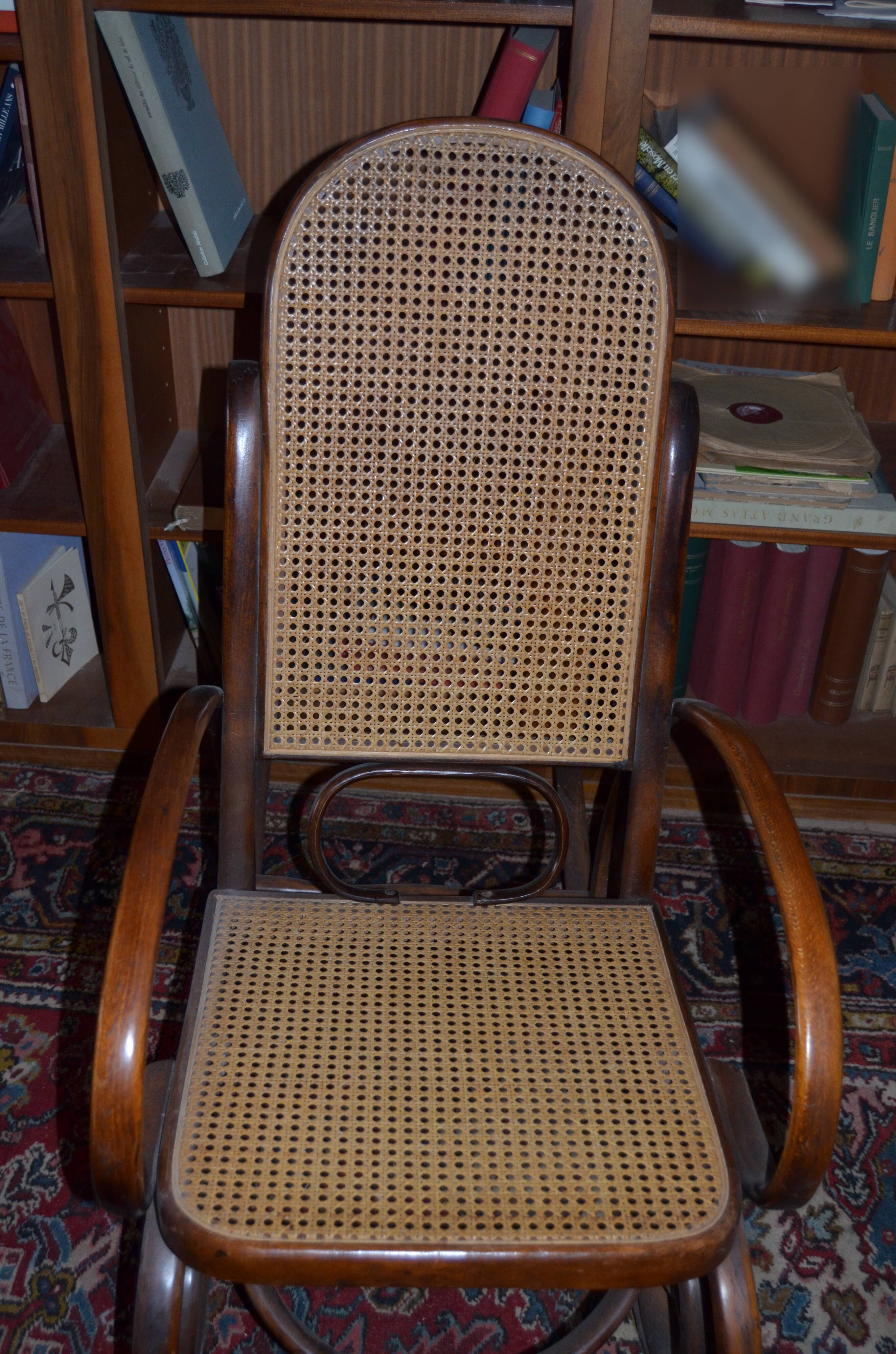 Rocking chair