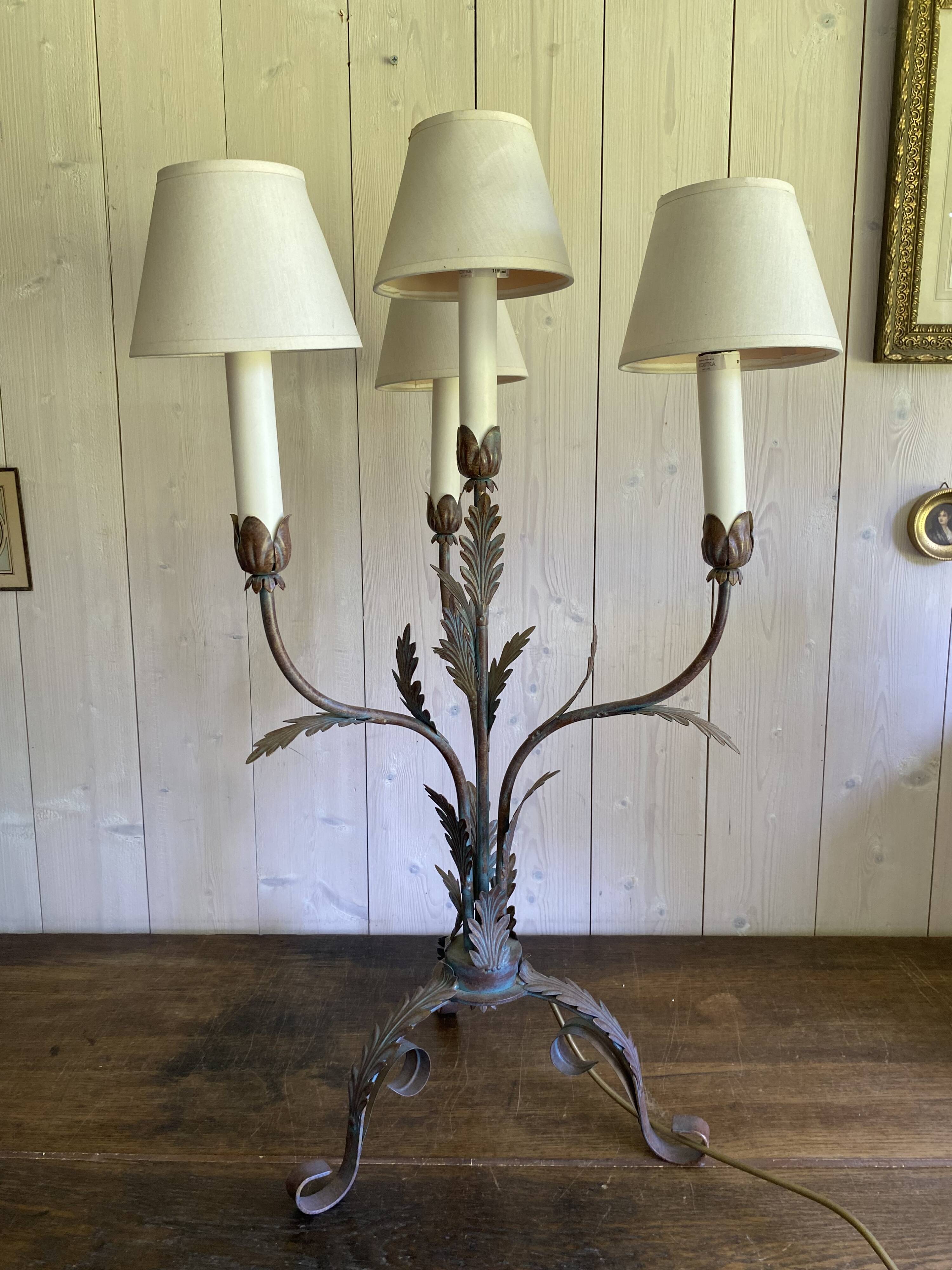 Kostka ornate metal lamp with 4 shades