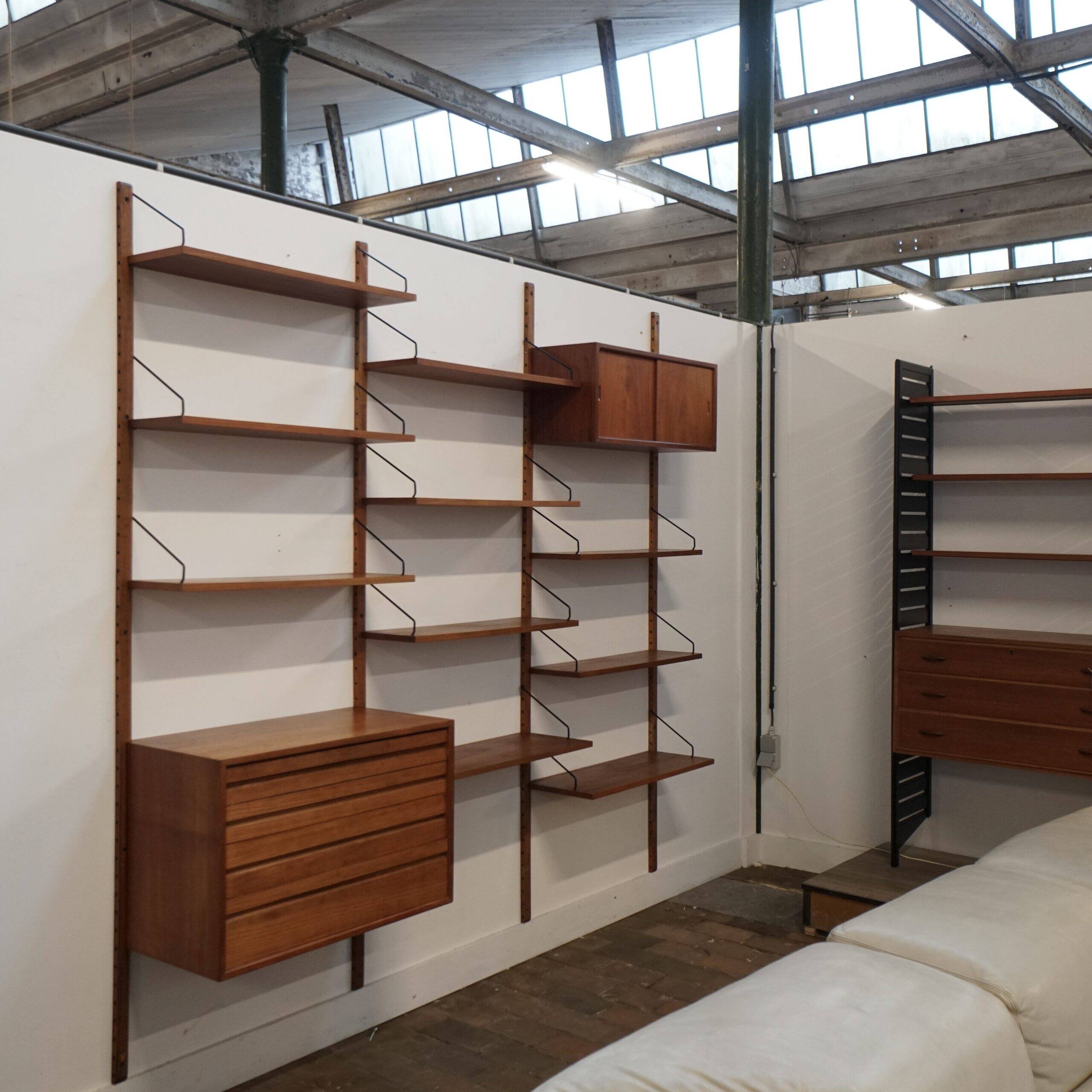 Modular wall unit by Poul Cadovius in teak wood