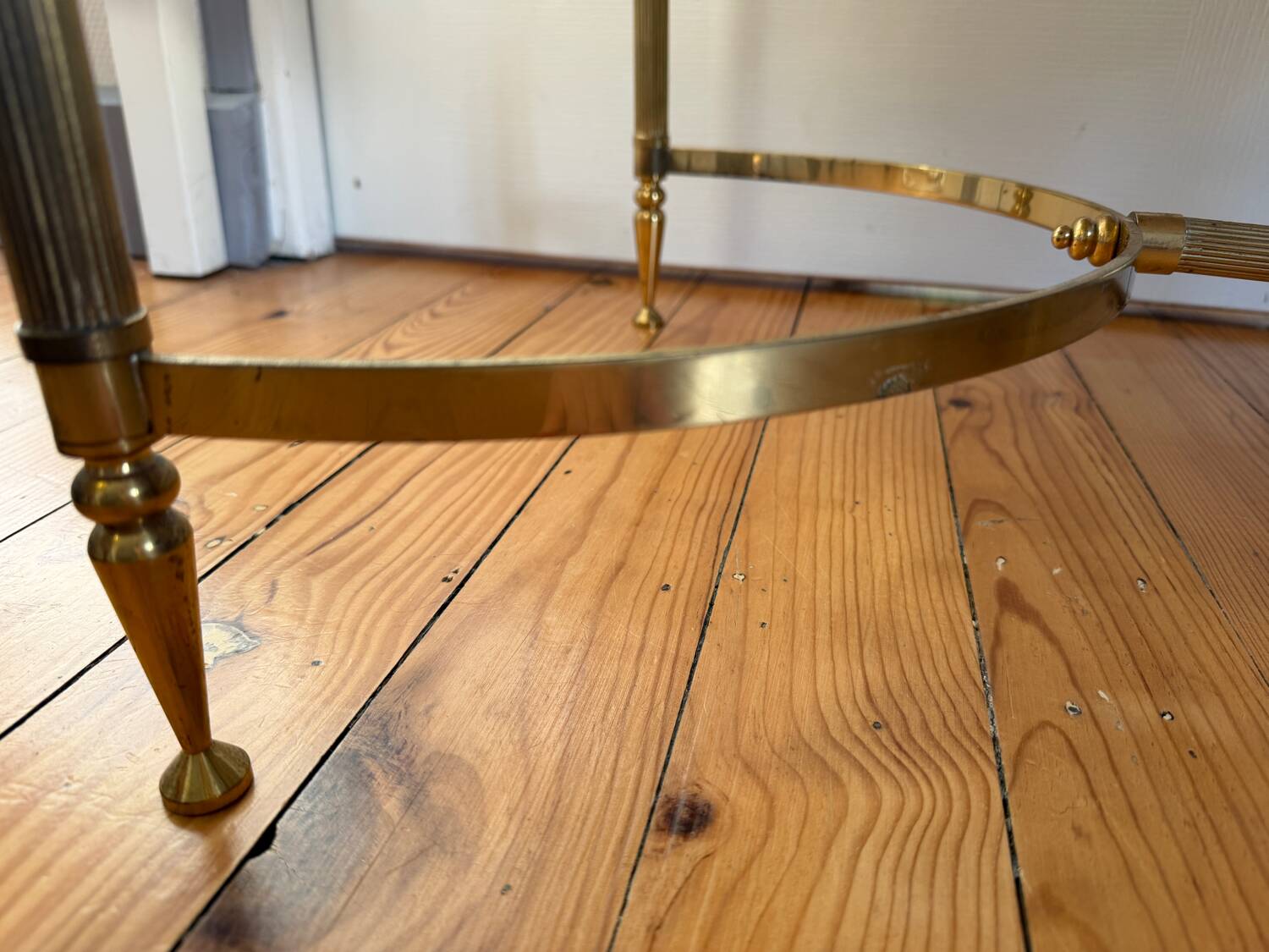 French neoclassical coffee table in brass and marble, circa 1960-70.