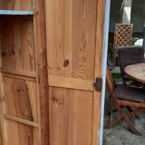 Armoire parisienne
