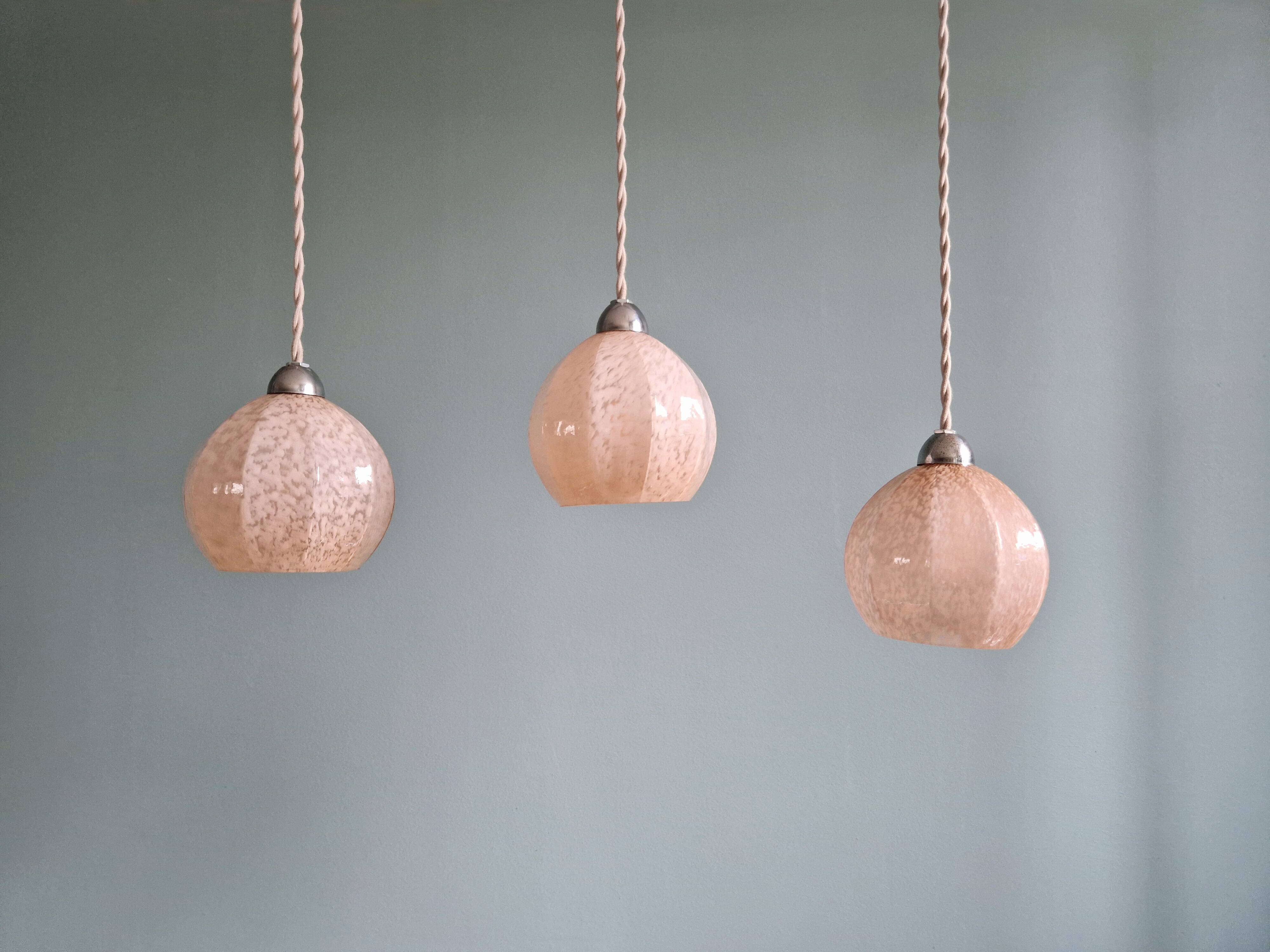 Art Deco pendant/lamp in pink speckled glass (2 available)
