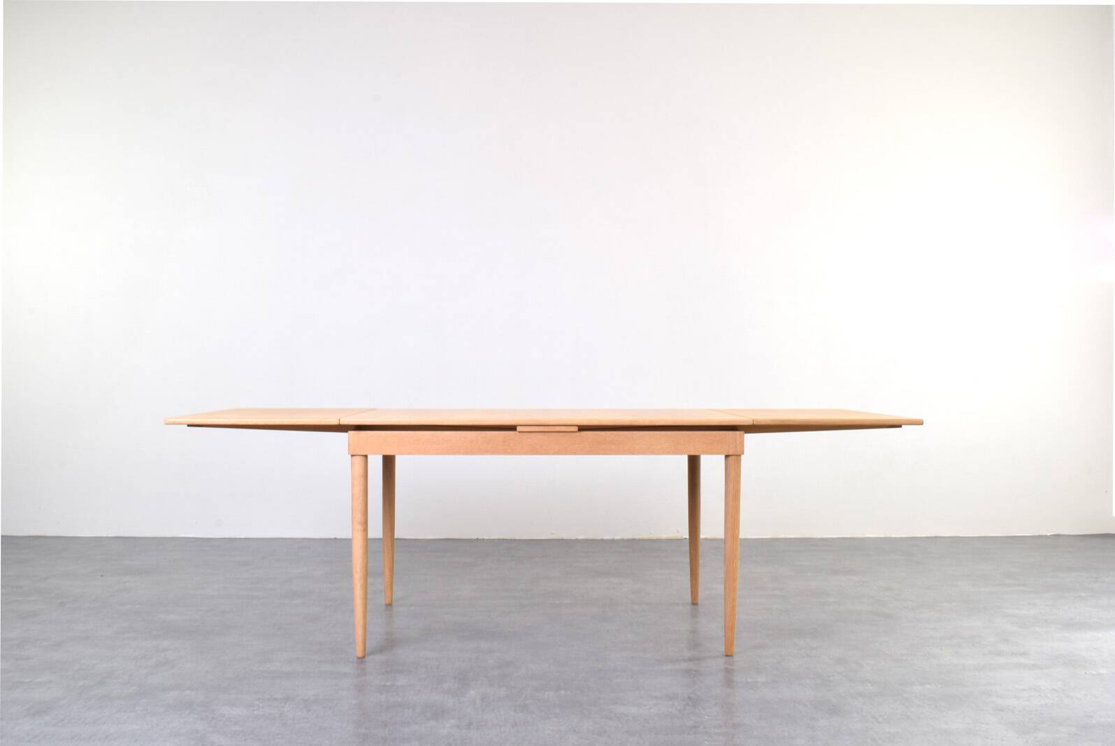 Mid-Century Danish Oak Extendable Dining Table, 1960s.