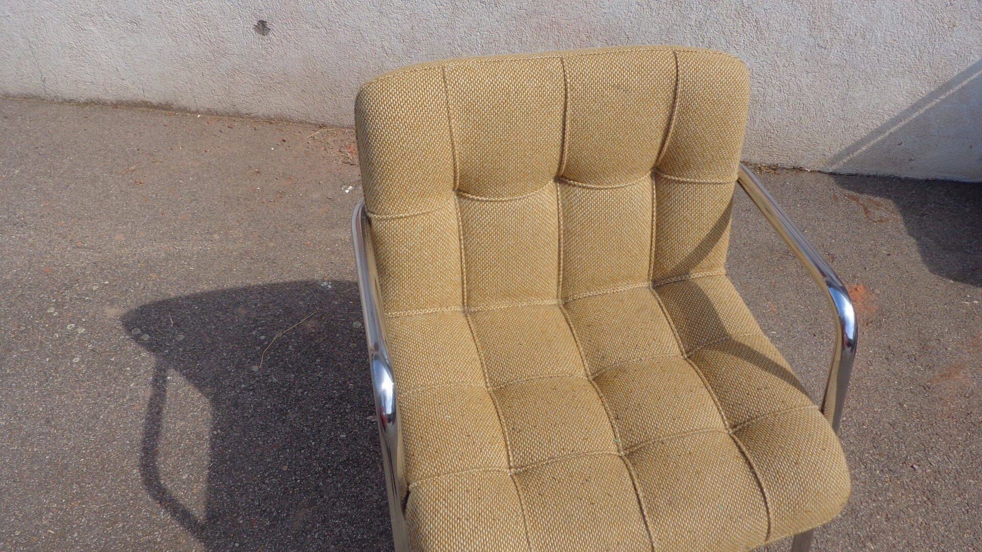 Storm Airborn Yves Christin armchair