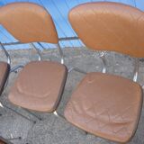 Lot of 8 vintage chairs in brown skai