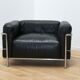 Pair of armchairs LC3