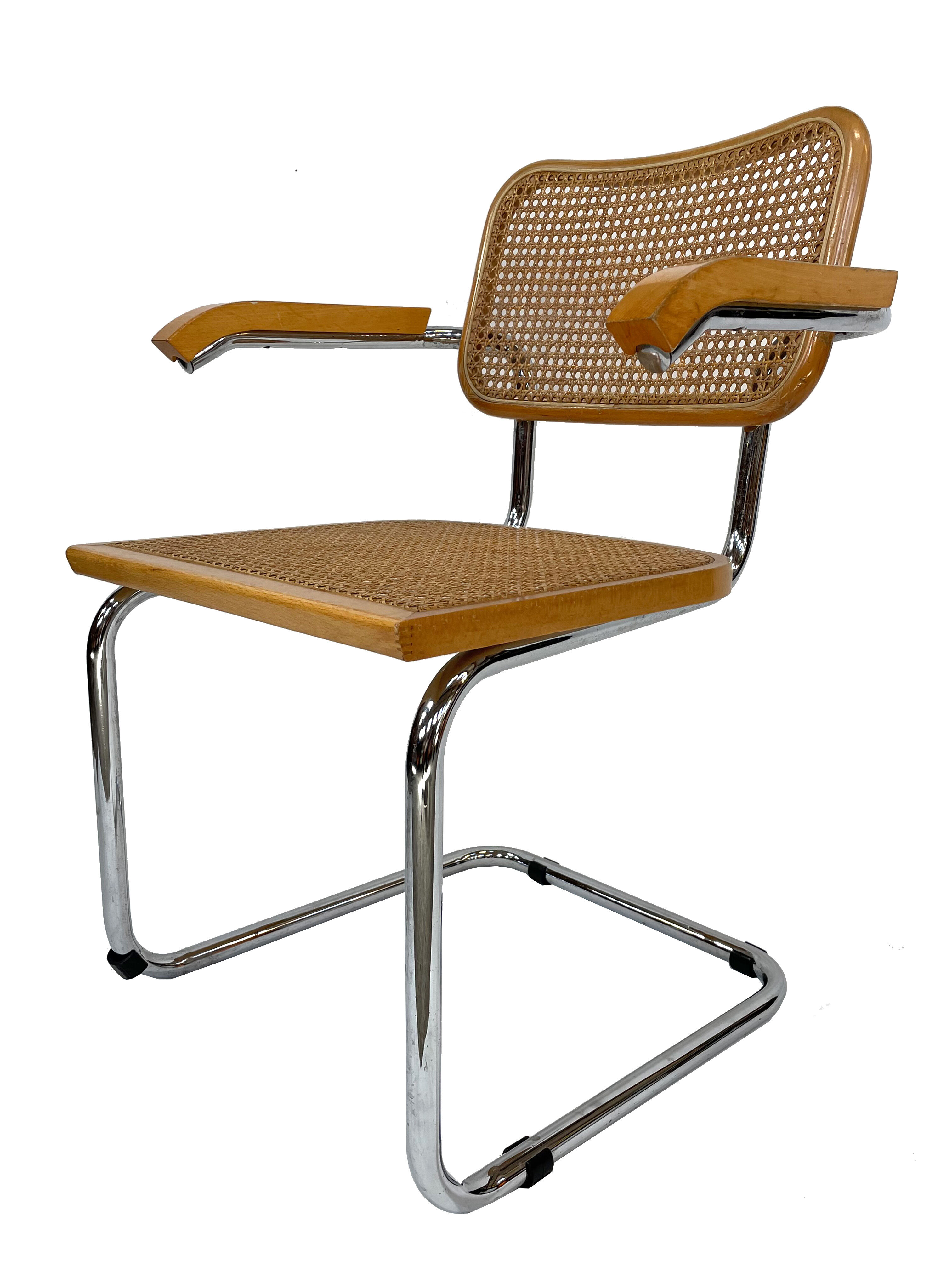 Cesca model design chair with armrests chrome version