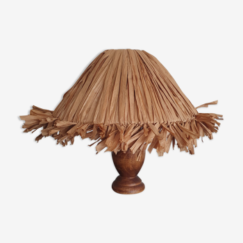 Raffia lamp