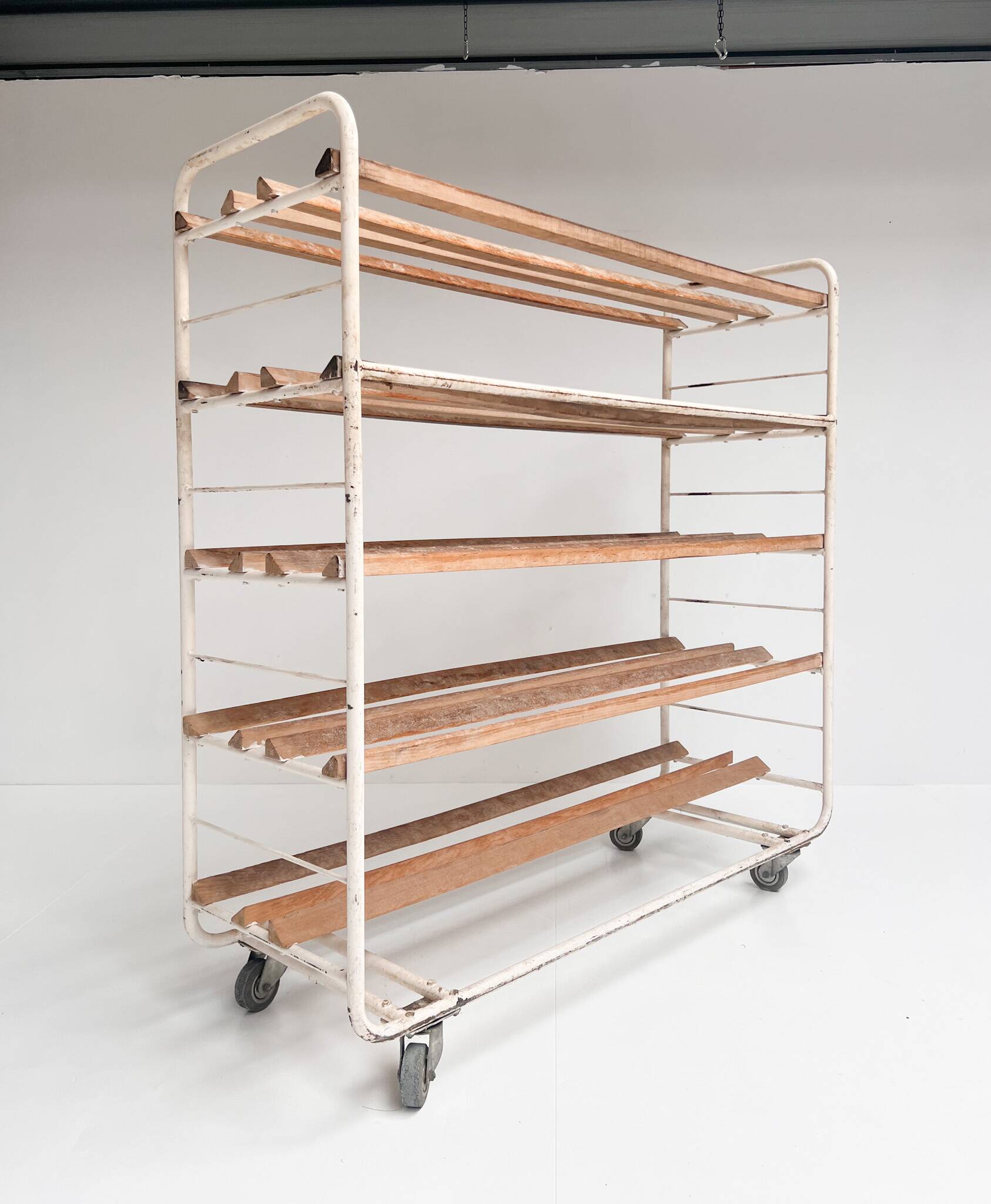 Industrial baker’s cart from the 1970s (per piece)