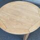 Table à manger scandinave ronde extensible décapée en chêne brut 1970