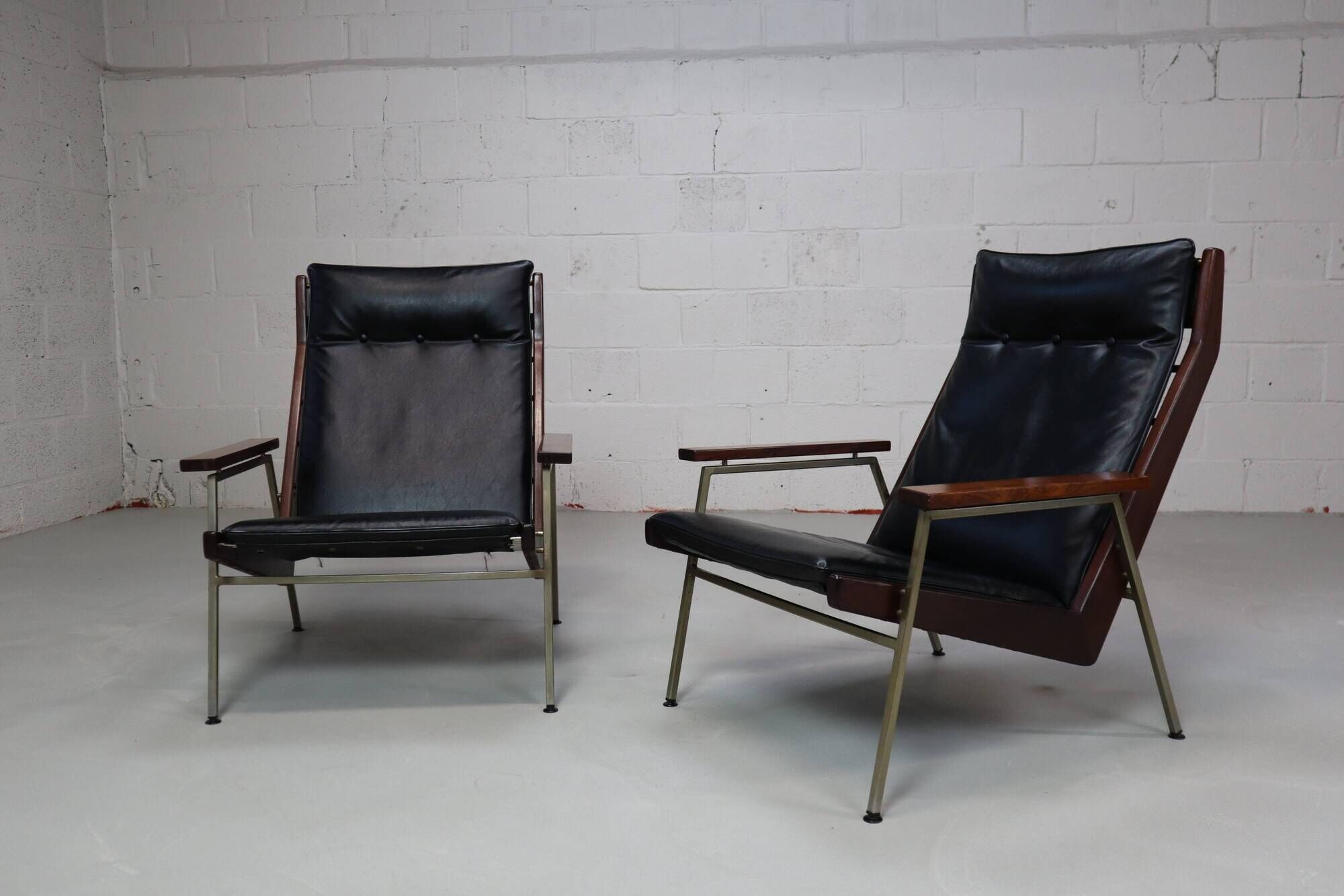 Pair of lounge chairs model 1611 by Rob Parry for De Ster Gelderland, 1952