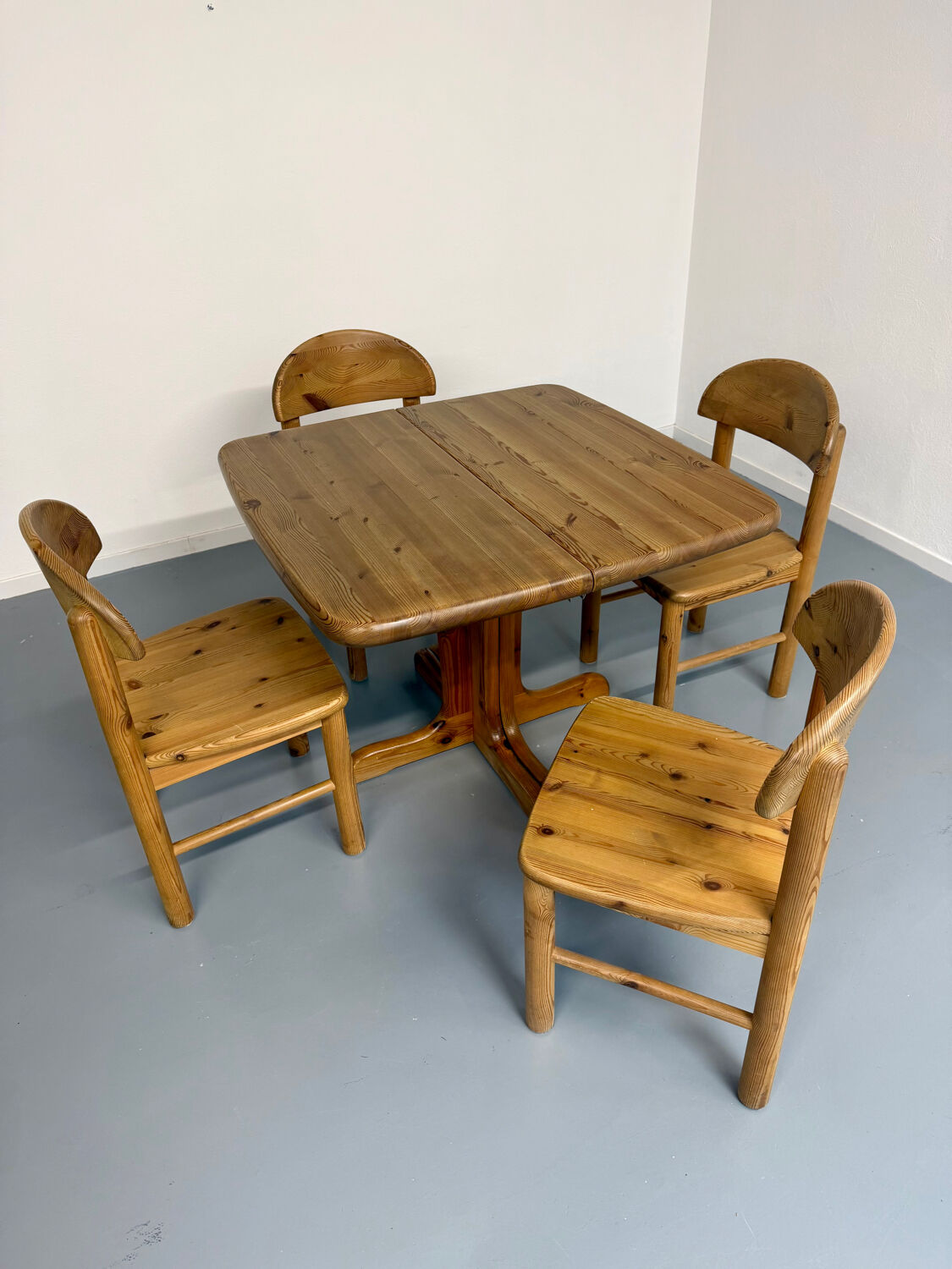 Solid wood extendable table design 70 Scandinavian Rainer Daumiller