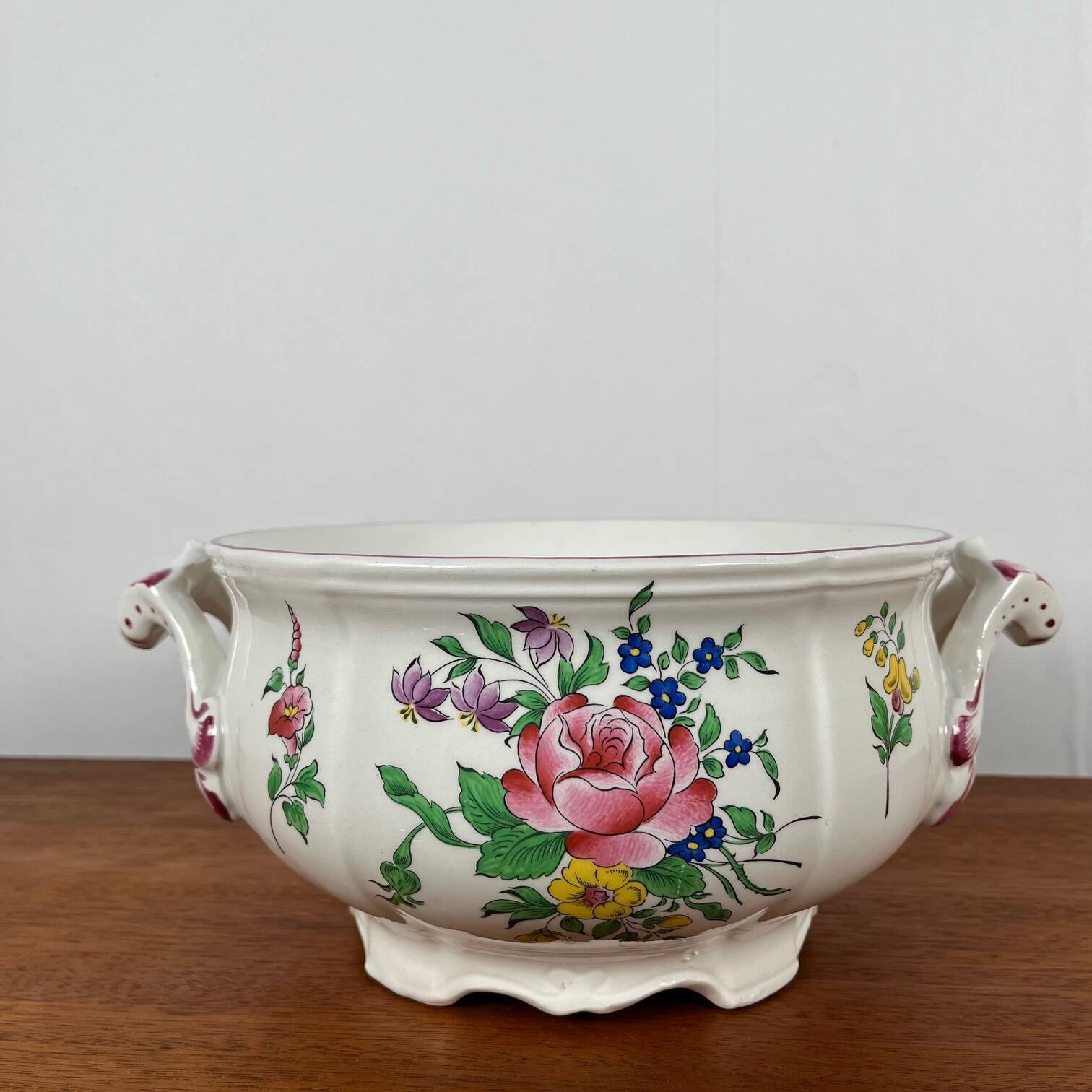 Serving dish/soup tureen with handle KG Lunéville, 1950, Réverbère model