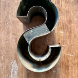 Letter S