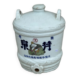 Ceramic vinegar maker