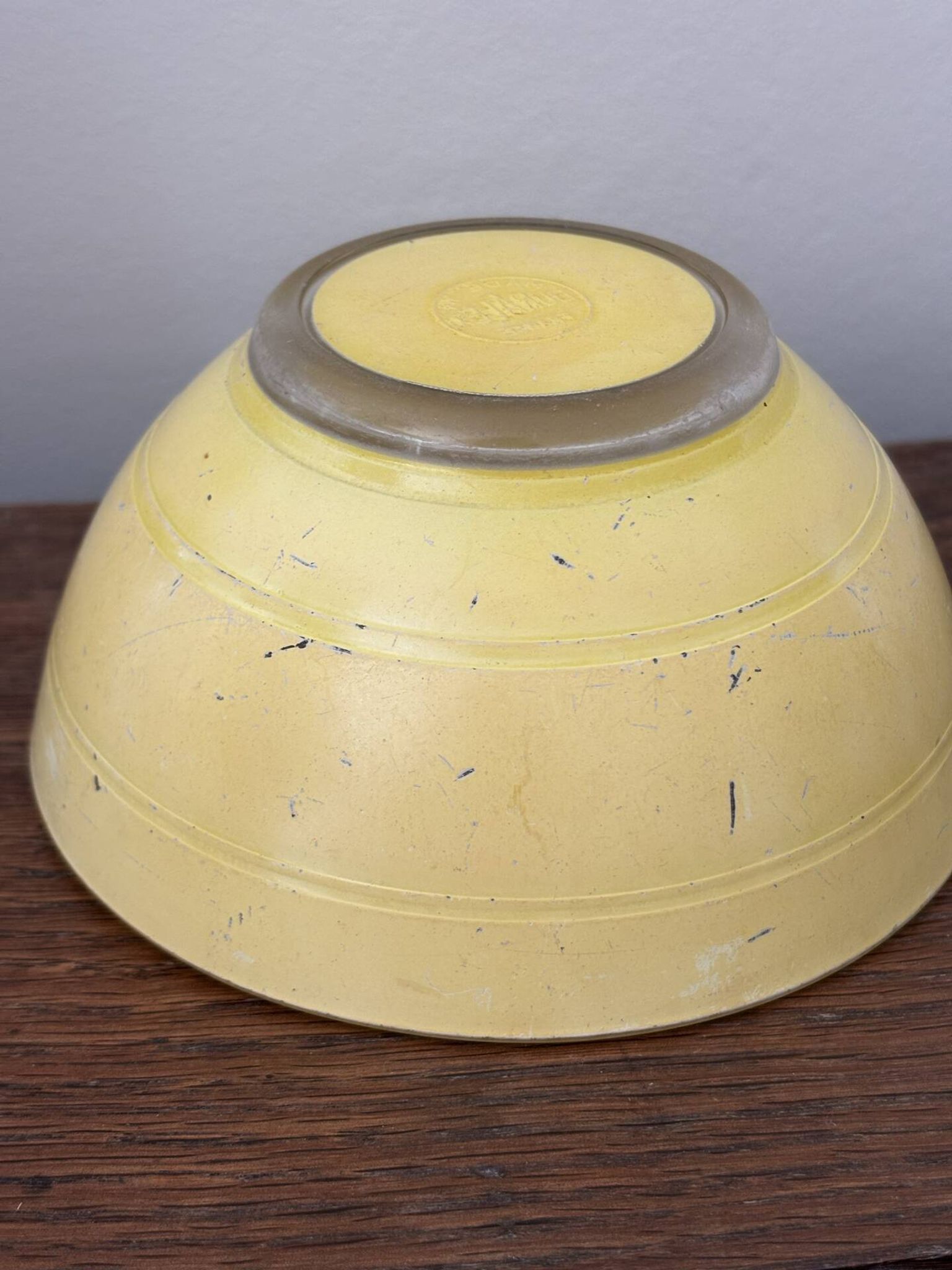 Vintage bol en verre jaune duralex