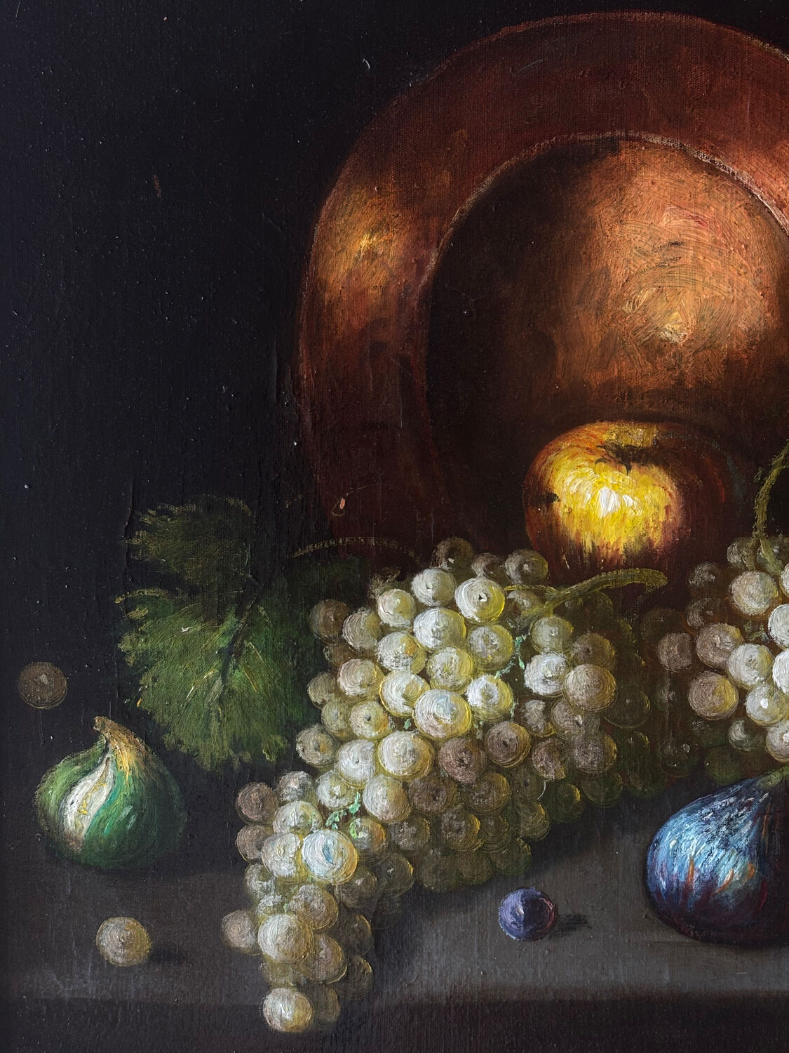 Still life painting, grapes and figs, oil on canvas.