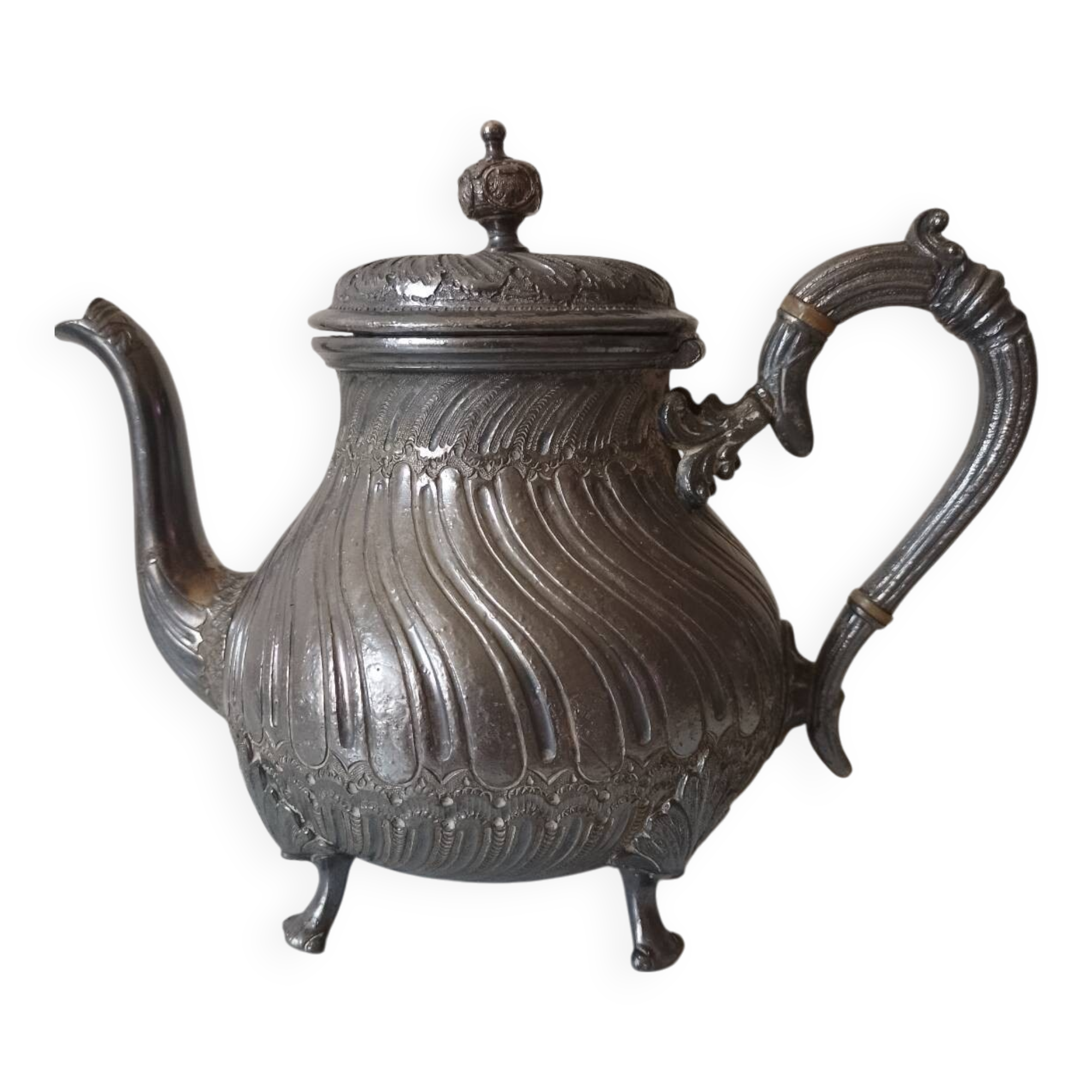 Sheffield teapot, silver, 19th century.