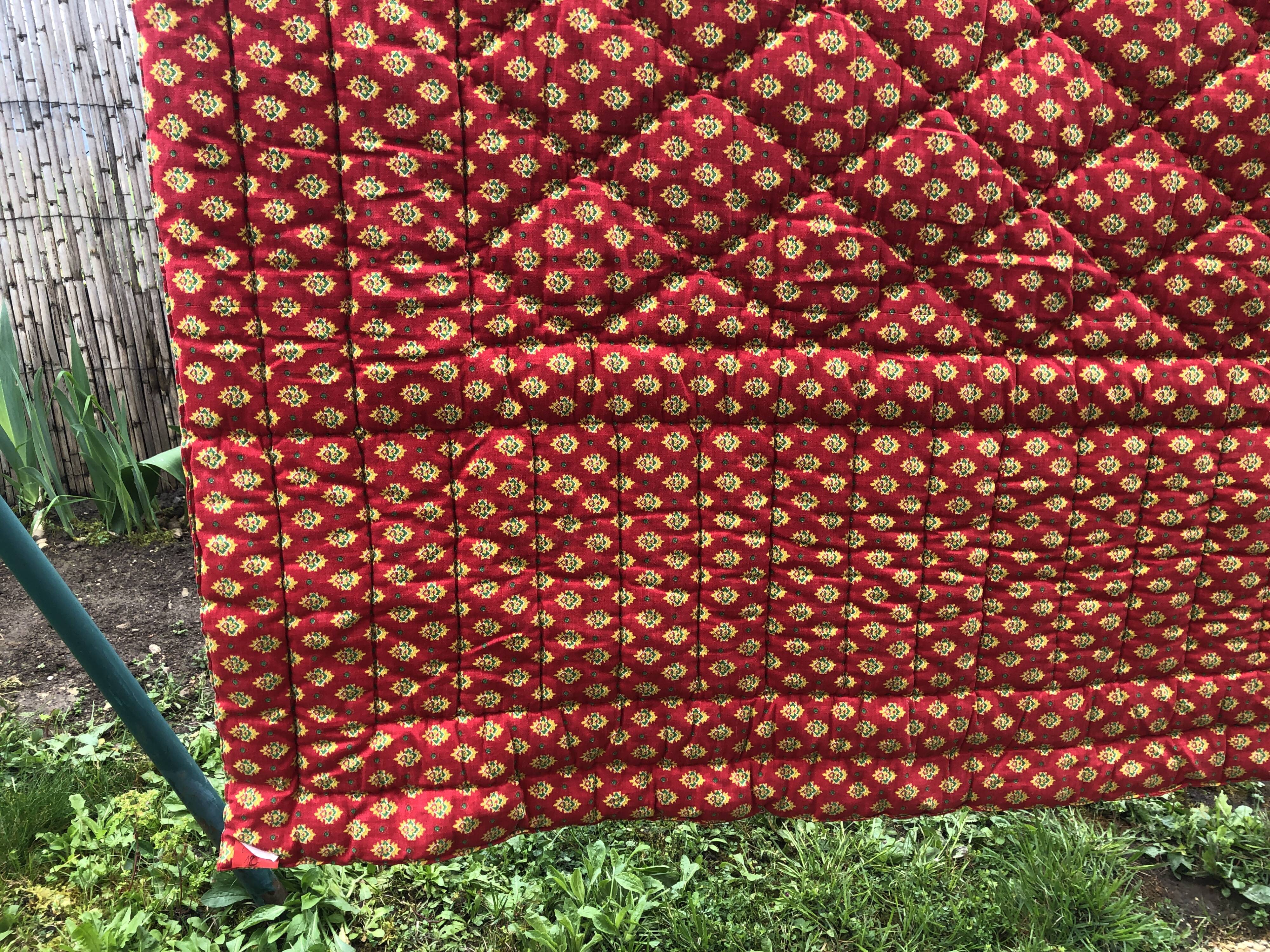Provençal plaid boutis - old bed cover