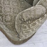 Canapé incurvé 2 places danois des années 1960, revêtement en velours vert clair.