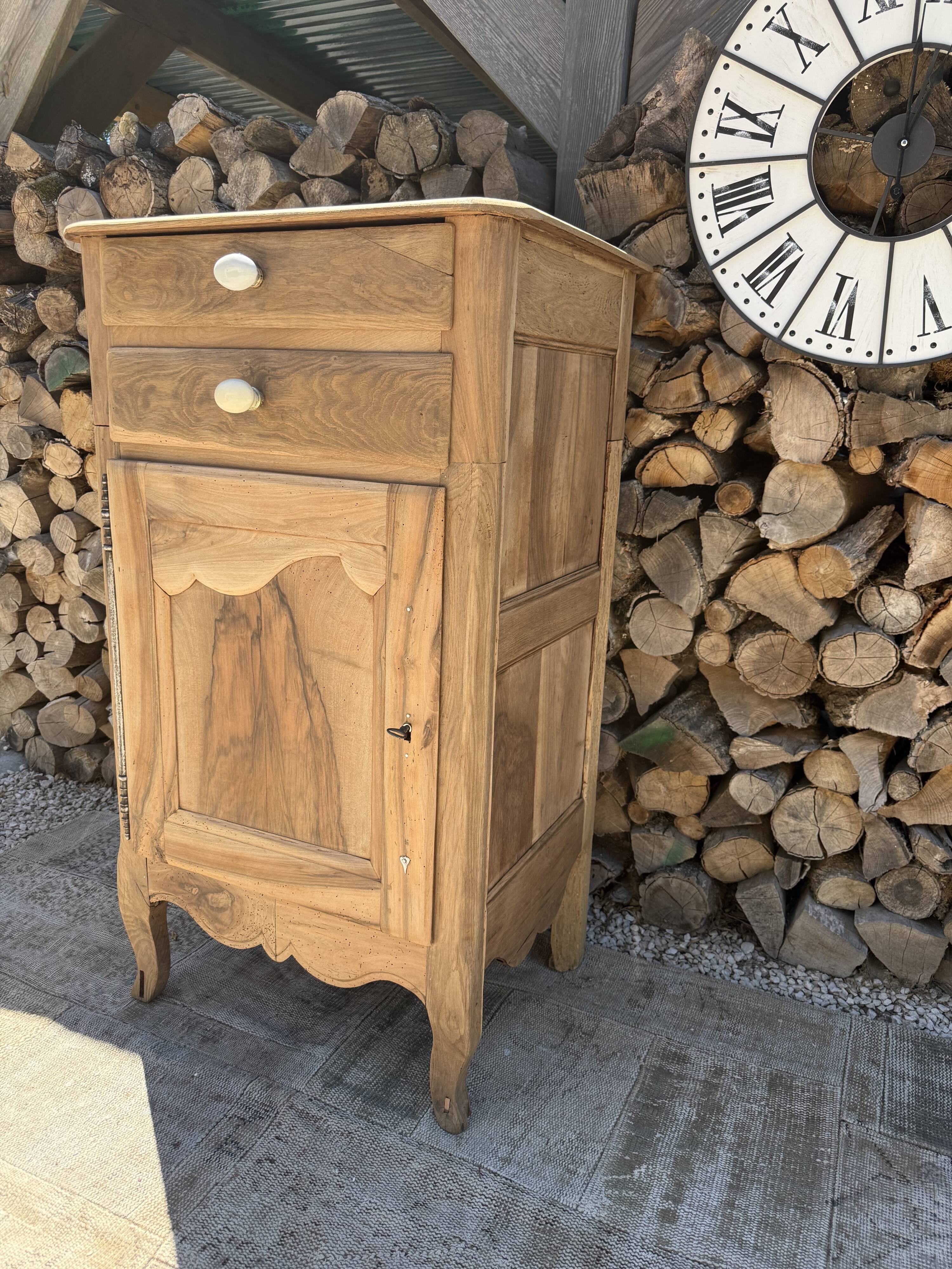 Renovated solid wood confiturer