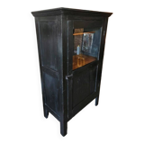 Wine cabinet