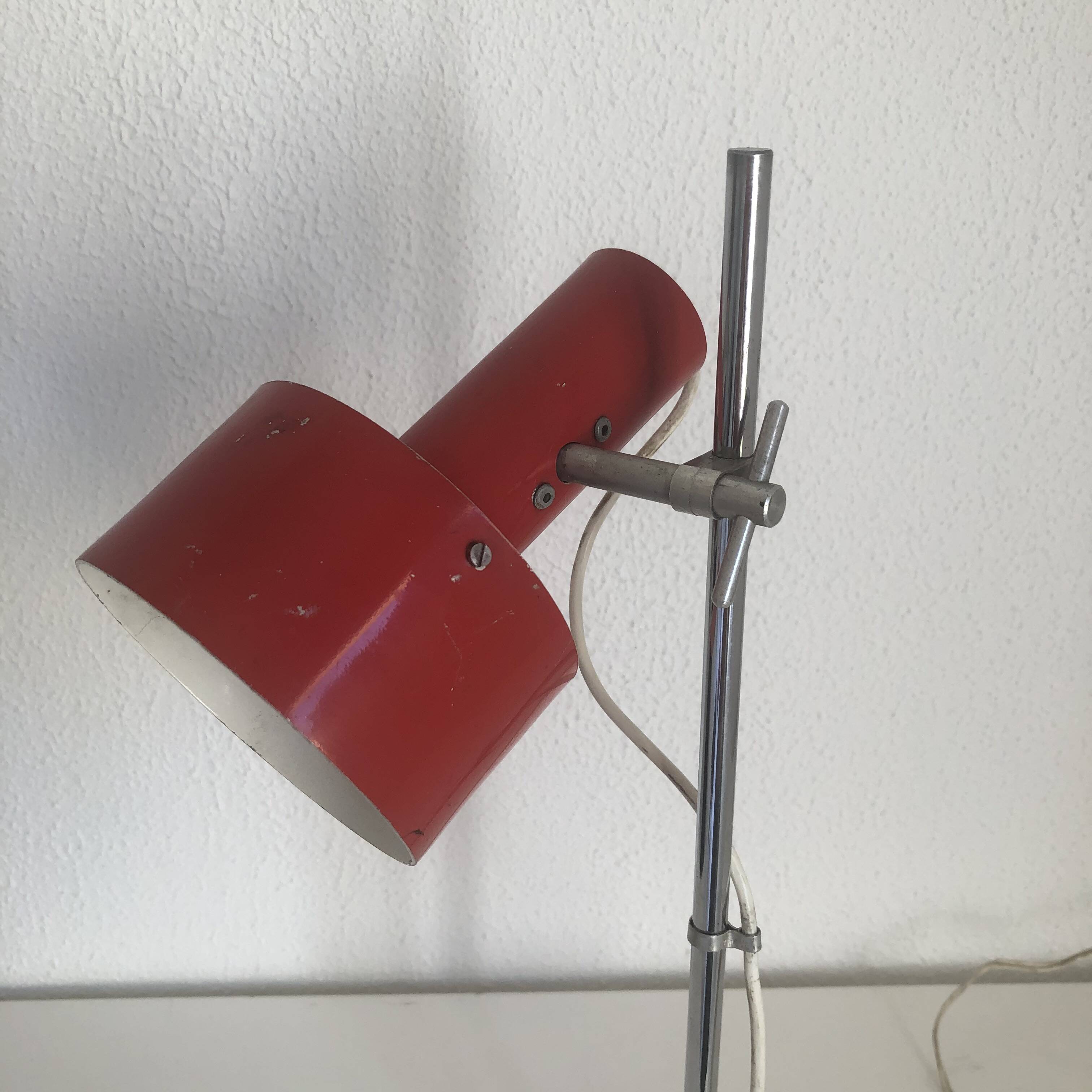 Vintage 1960 Monteuse Delmas devil red lamp - 44 cm