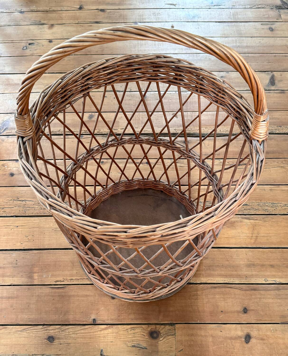 Vintage wicker basket
