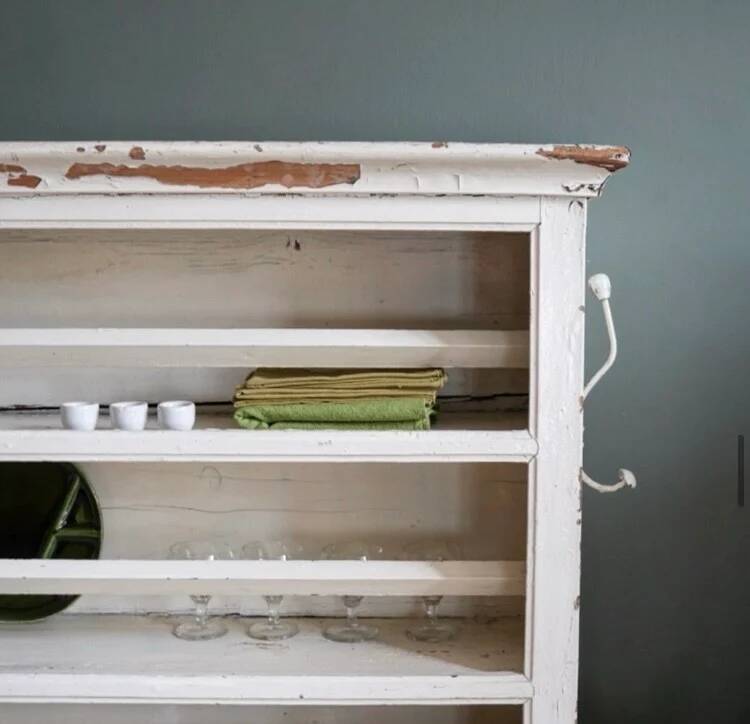 Large casserole dish