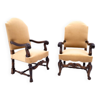 A pair of antique armchairs, Western Europe, around 1900. After renovation