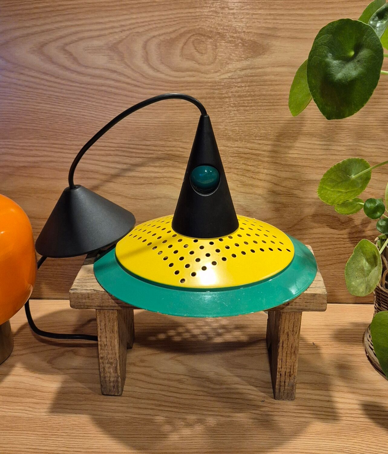 Vintage 80s space age style pendant chandelier Memphis