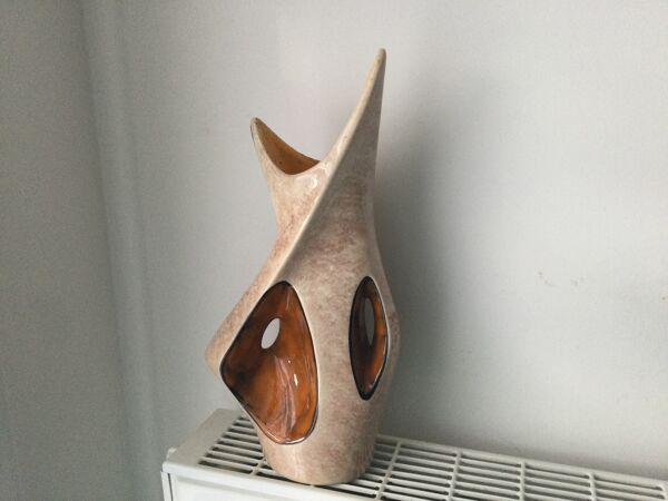 Vase Vallauris signé Tess