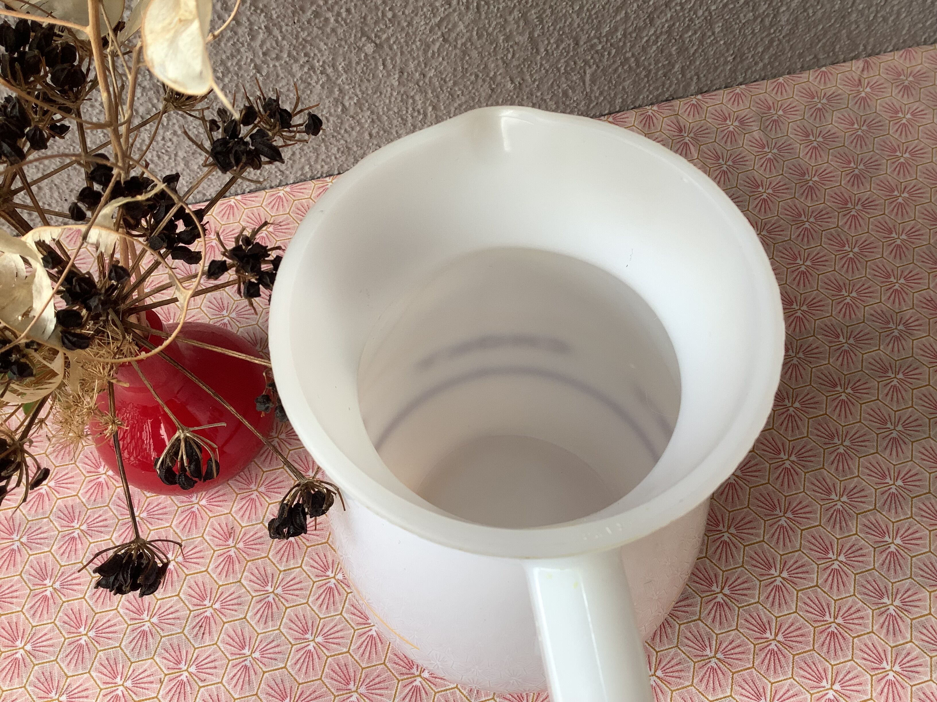 Pitcher Choky hot chocolate - opaline glass