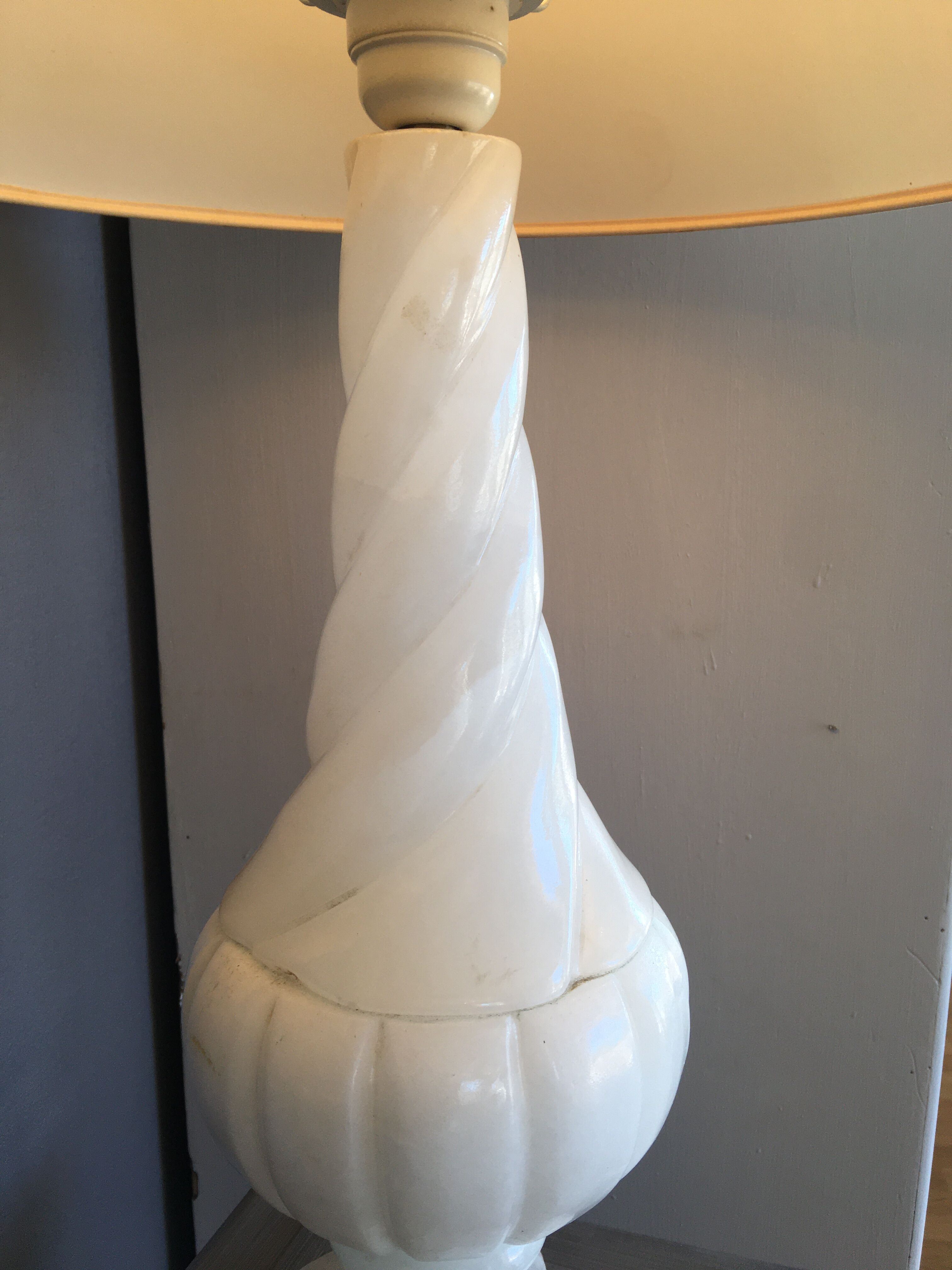 Lamp to be installed in Alabaster