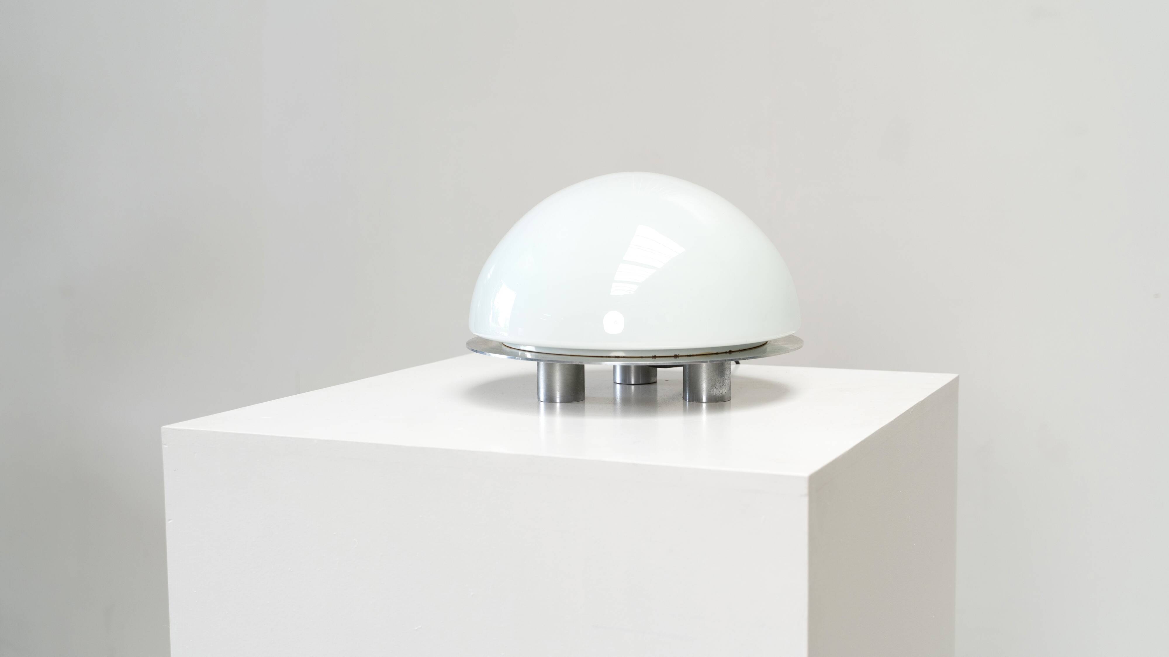 Lampe de table sculpturale italienne