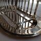 Taost door in silver metal