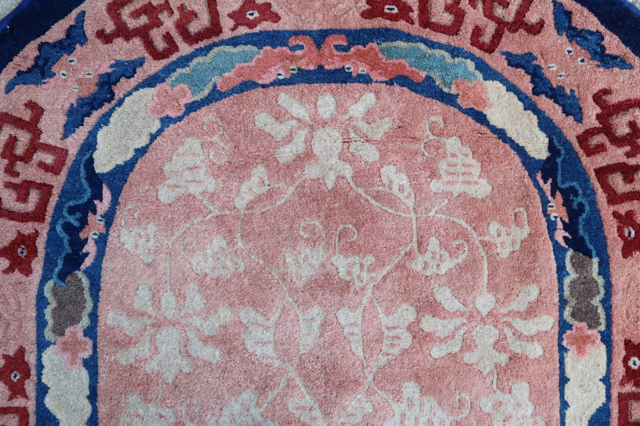 Chinese rug Pekin 1900 204 X 126 cm