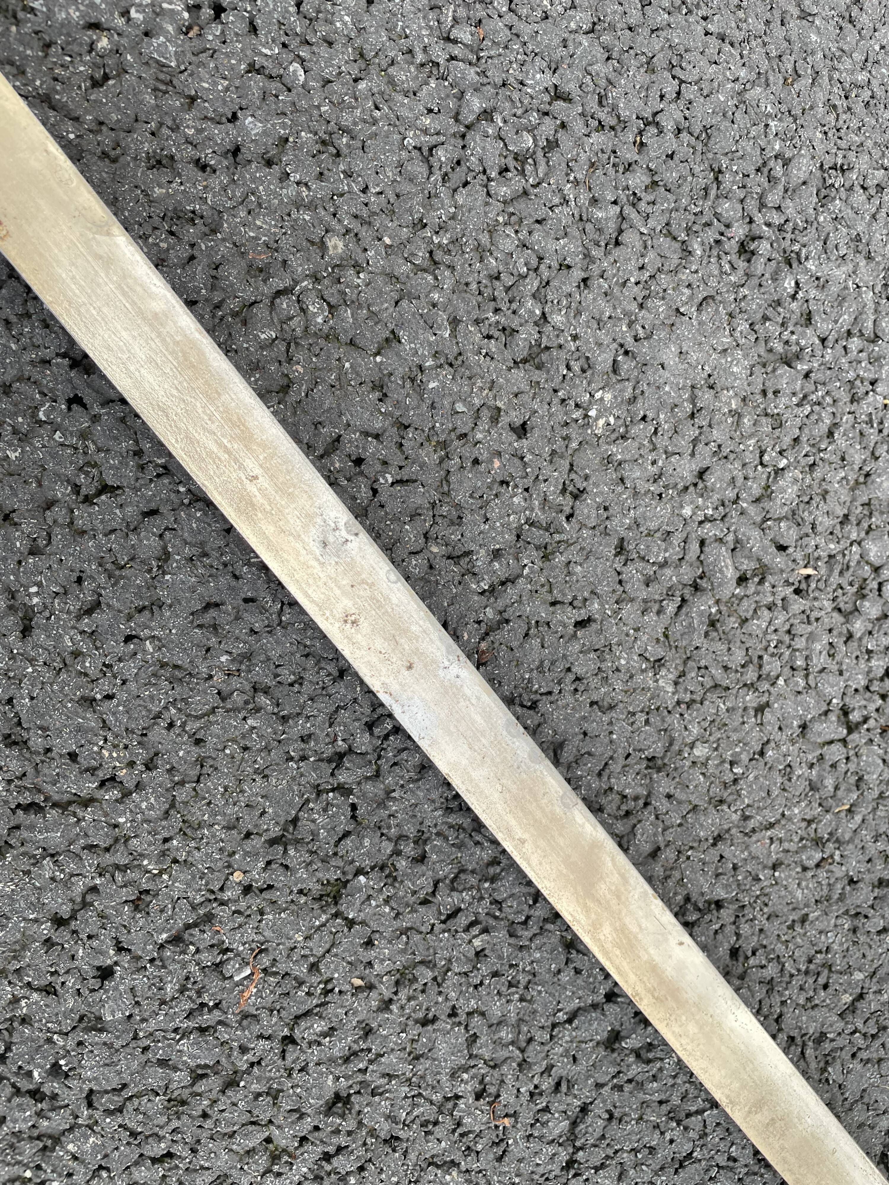 Coffee table in gilded brass and veined green marble