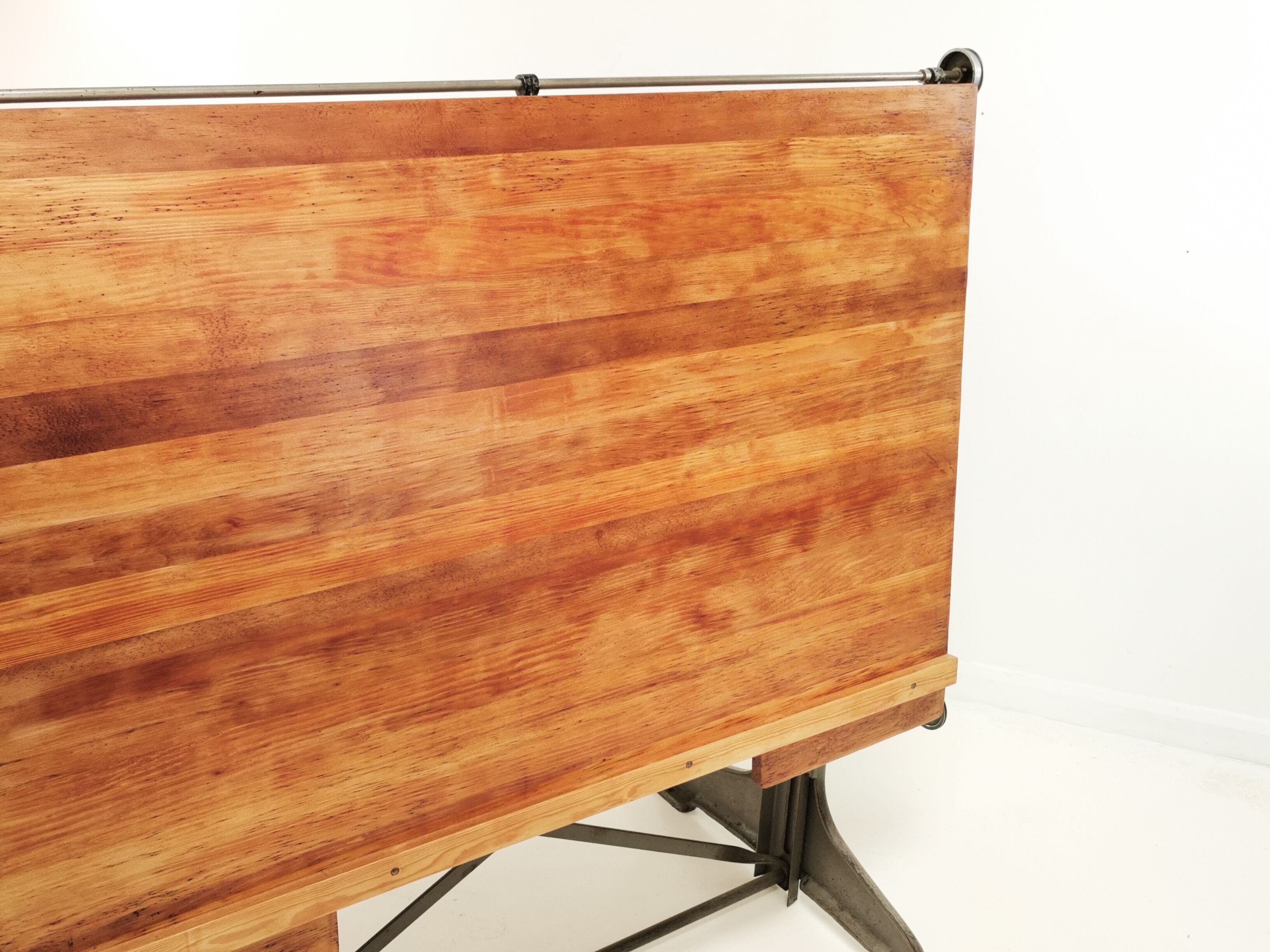 Oak draughtsmans desk  an en masons & son ltd "practical" large draughtsman's table/drawing board th