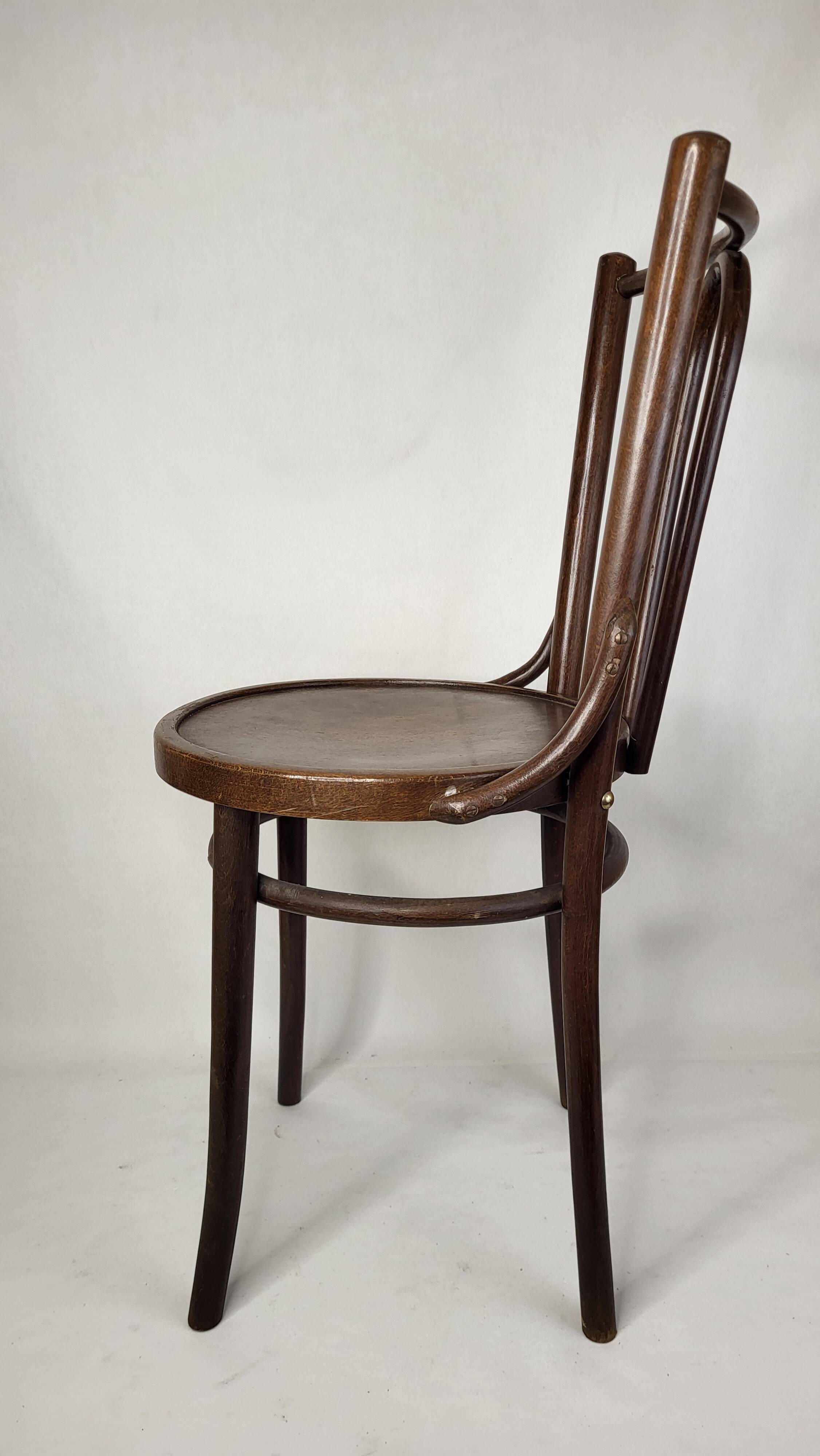 Bentwood bistro chair